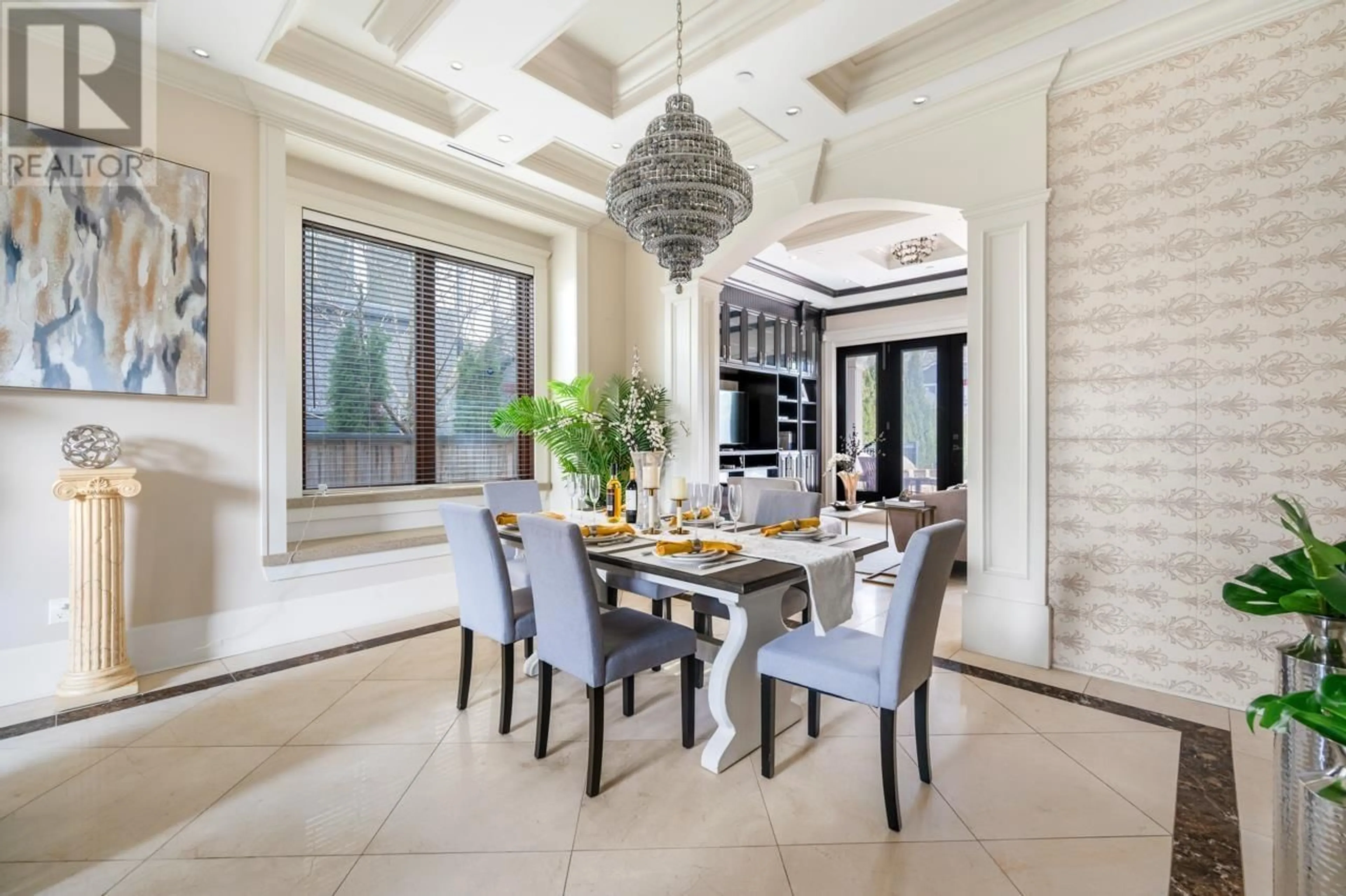 Dining room, ceramic/tile floor for 6532 MAPLE STREET, Vancouver British Columbia V6P5P2