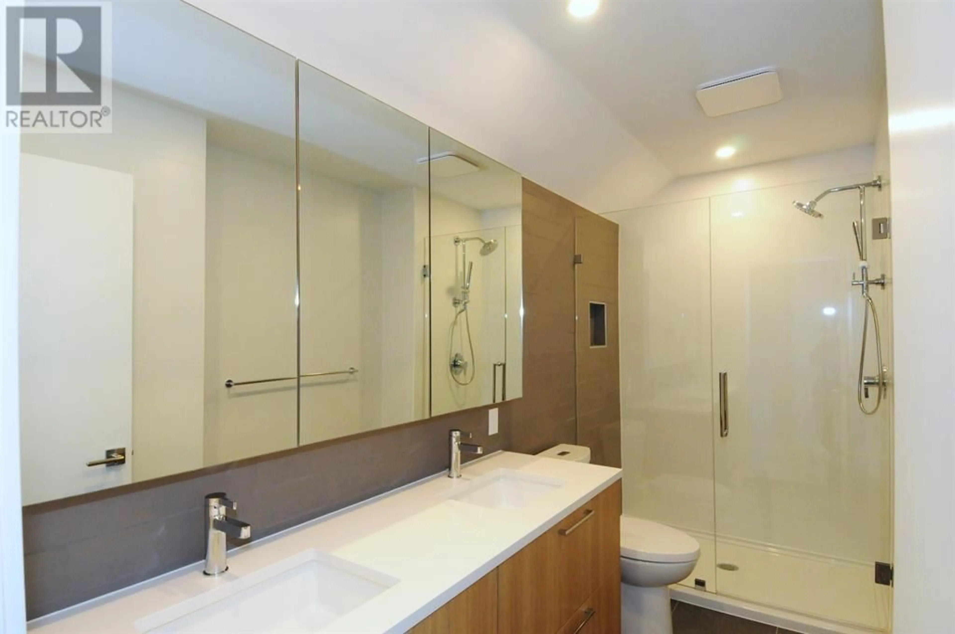 Standard bathroom, unknown for 117 1310 MITCHELL STREET, Coquitlam British Columbia V3E0T9