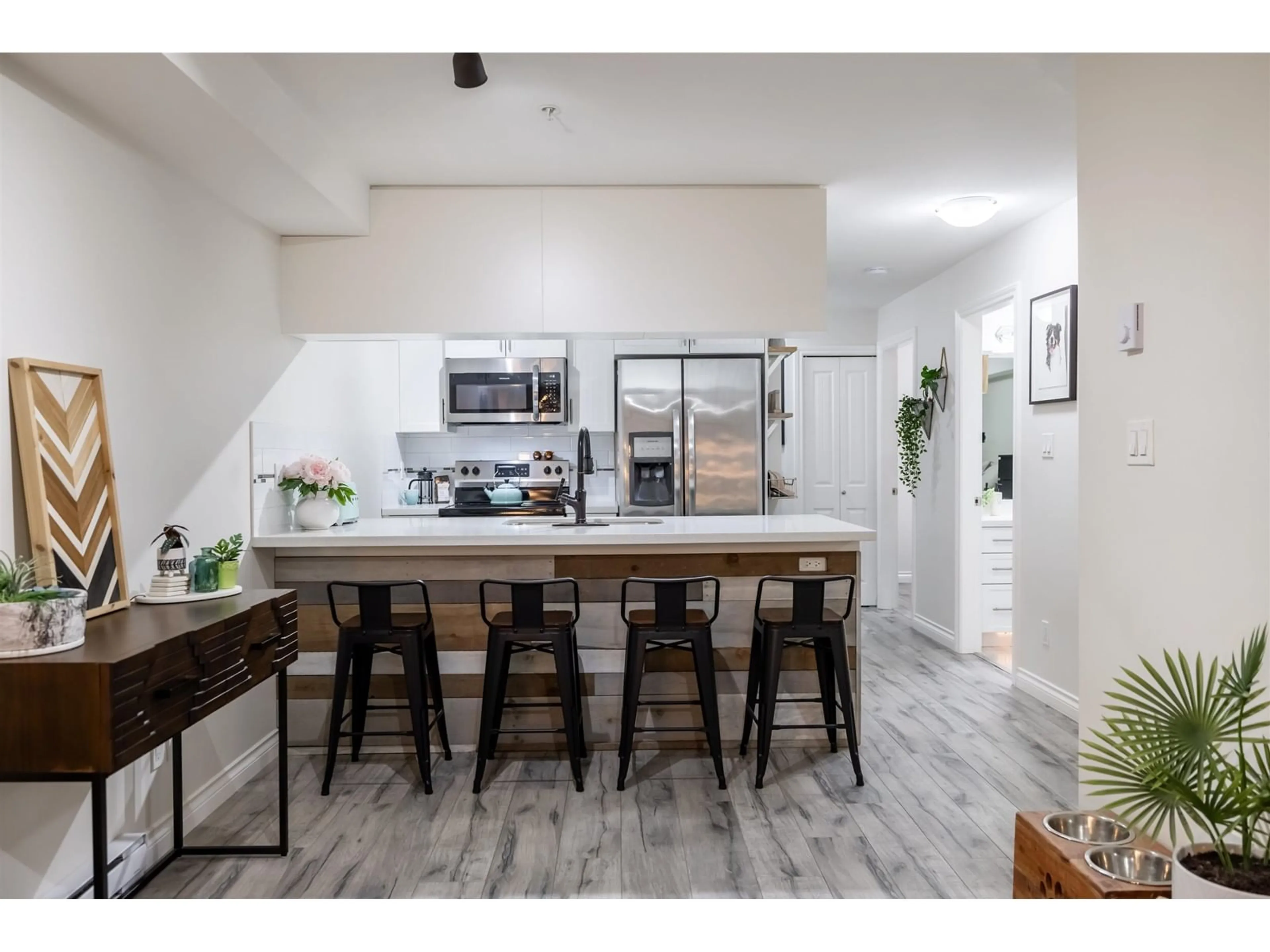 Open concept kitchen, unknown for 105 5650 201A STREET, Langley British Columbia V3A0B3