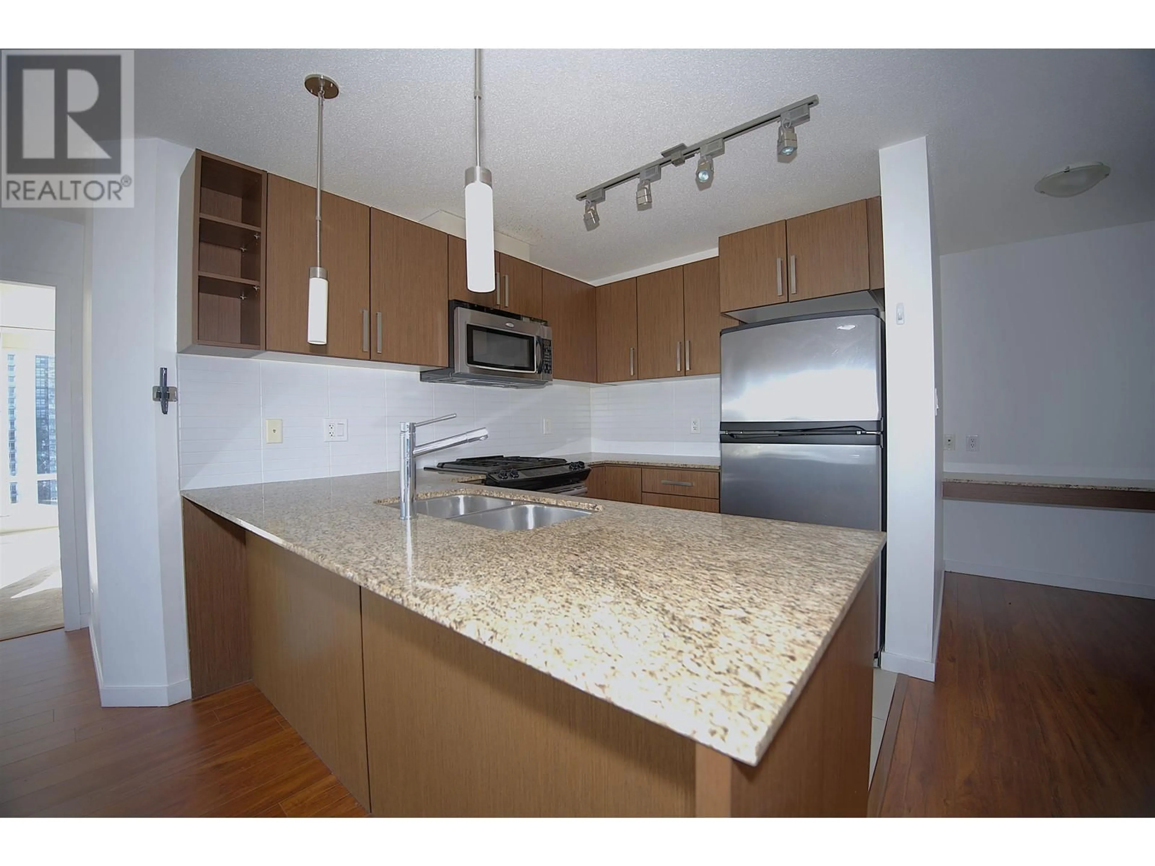 Standard kitchen, wood/laminate floor for 2108 9888 CAMERON STREET, Burnaby British Columbia V3J0A4