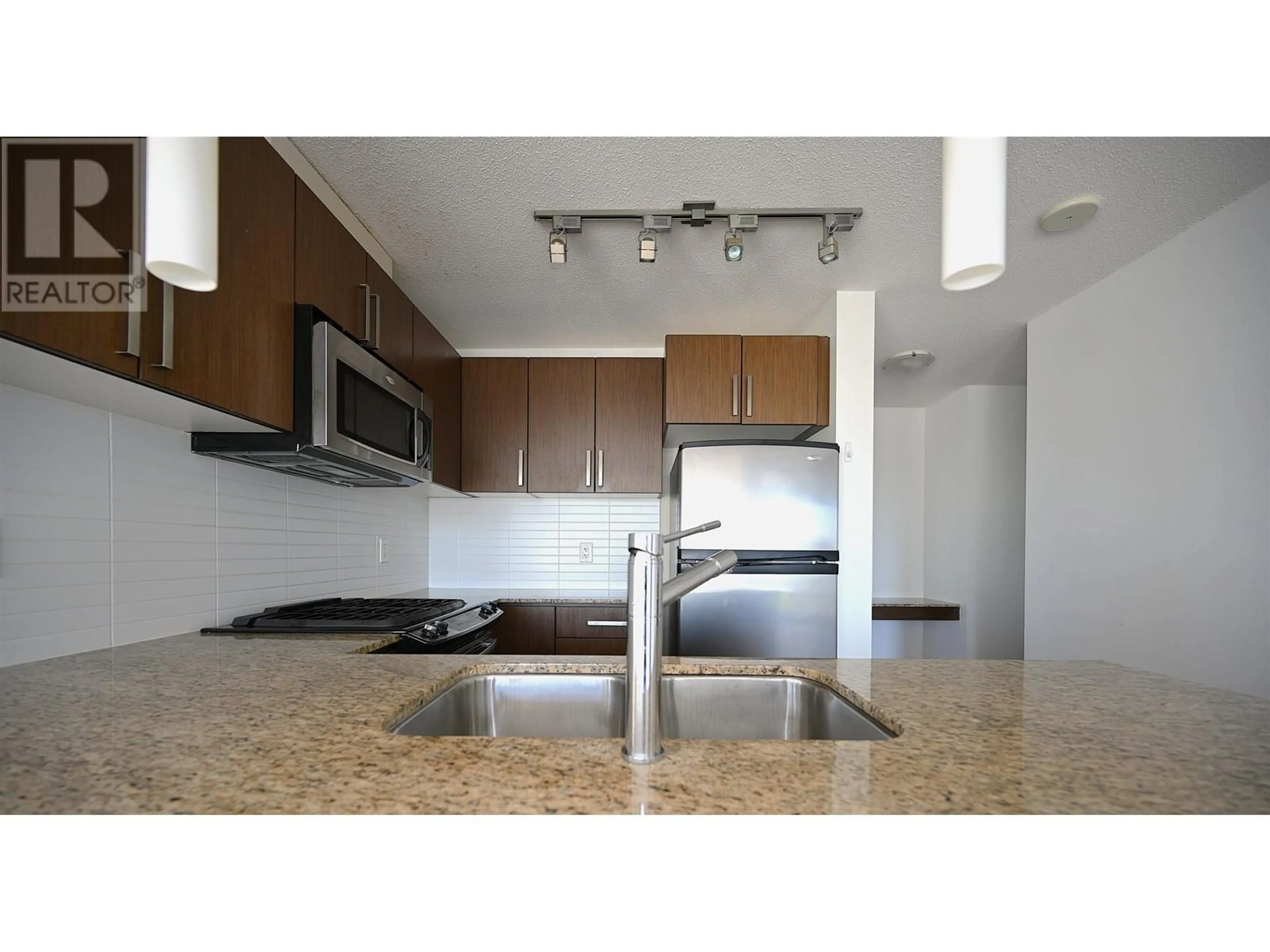 Standard kitchen, unknown for 2108 9888 CAMERON STREET, Burnaby British Columbia V3J0A4