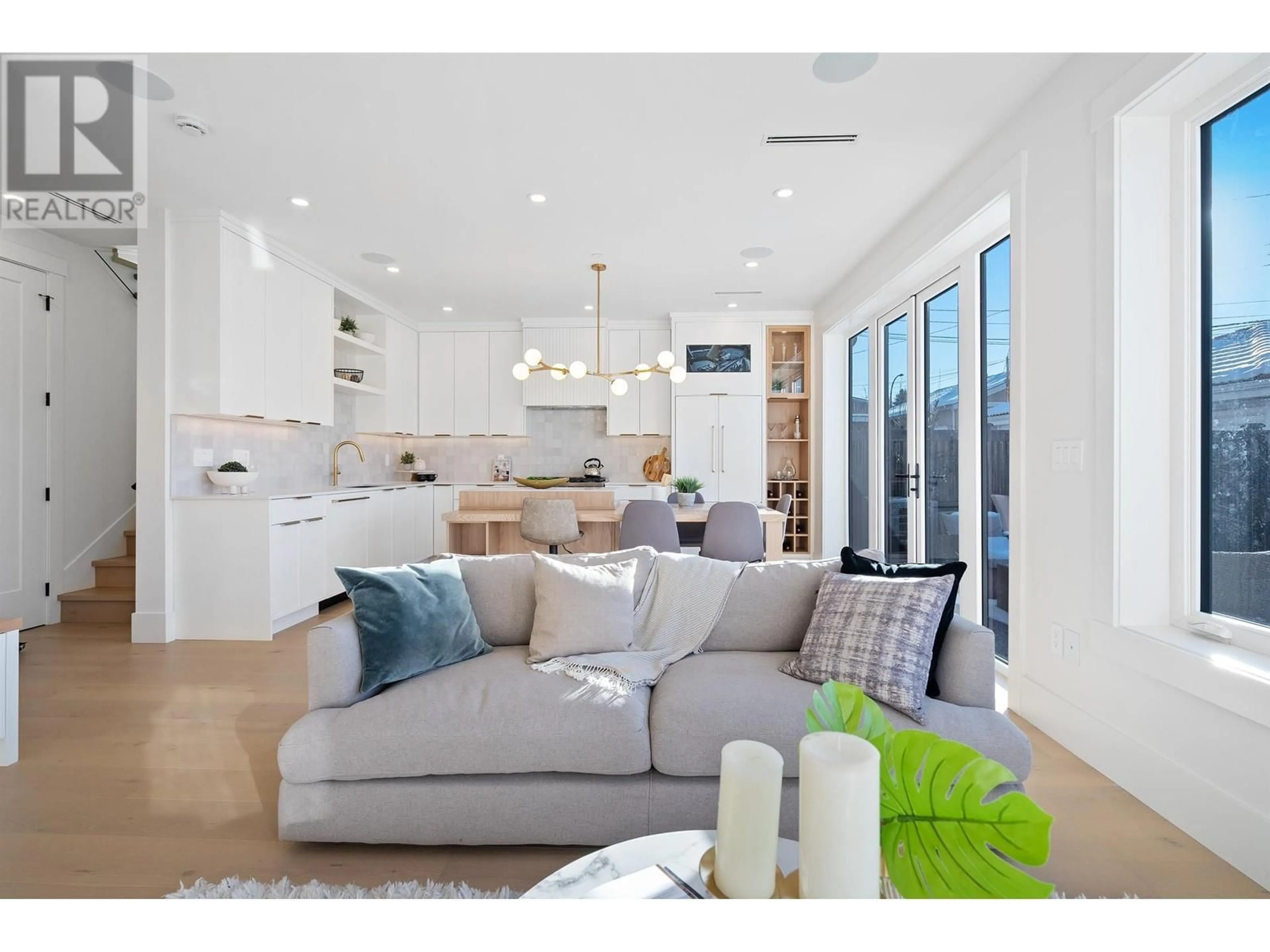 Open concept kitchen, unknown for 2 - 4769 COMMERCIAL STREET, Vancouver British Columbia V5N4G8