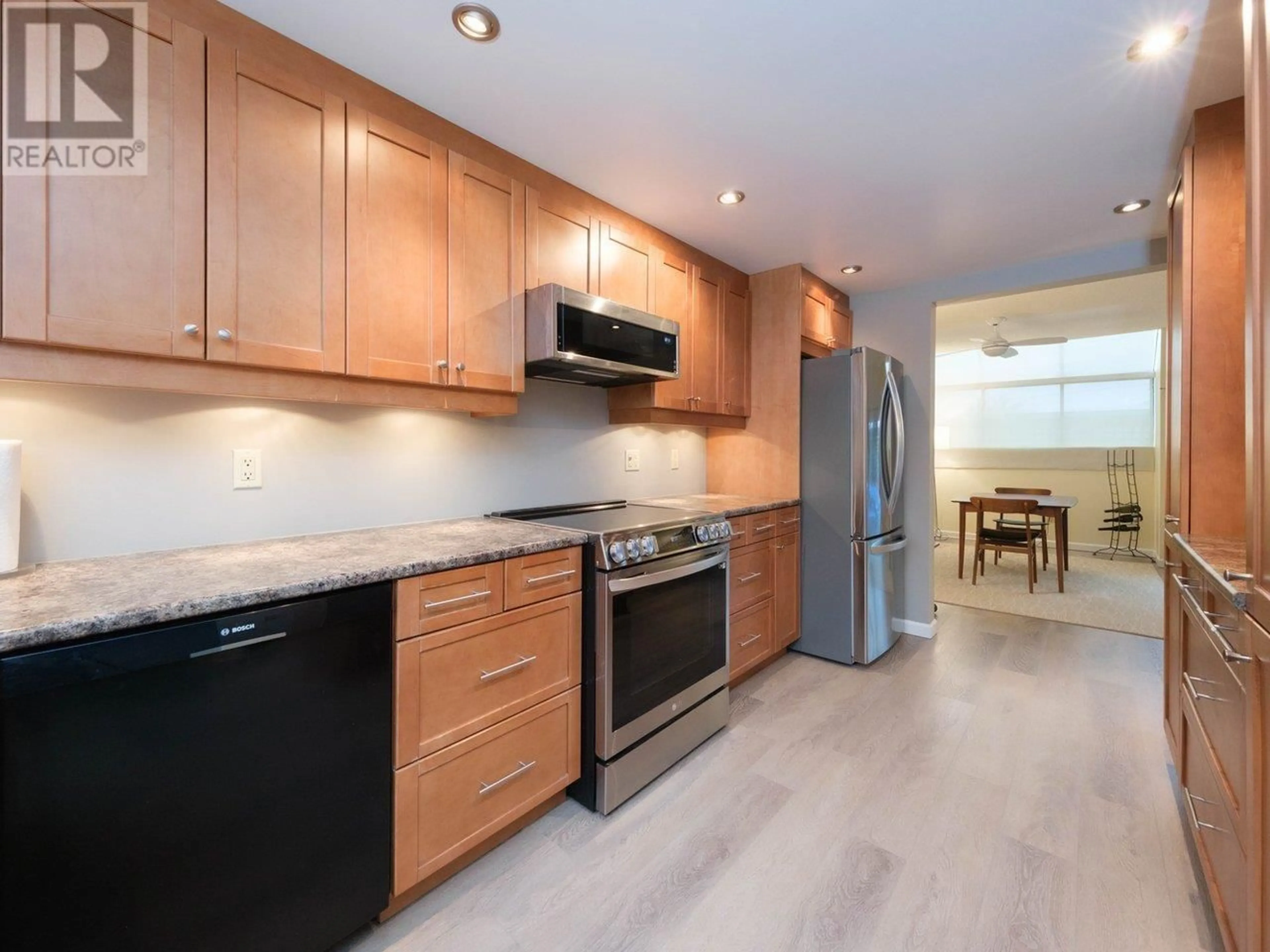 Unknown for 4 - 1434 MAHON AVENUE, North Vancouver British Columbia V7M2S4
