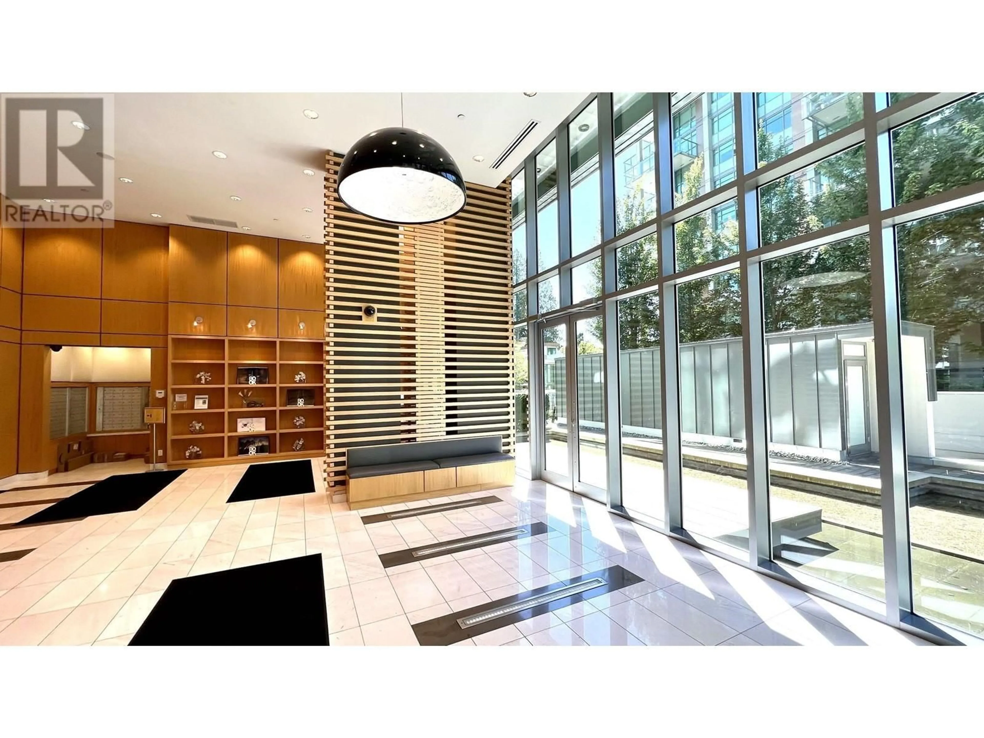 Indoor foyer for 606 - 5728 BERTON AVENUE, Vancouver British Columbia V6S0E5