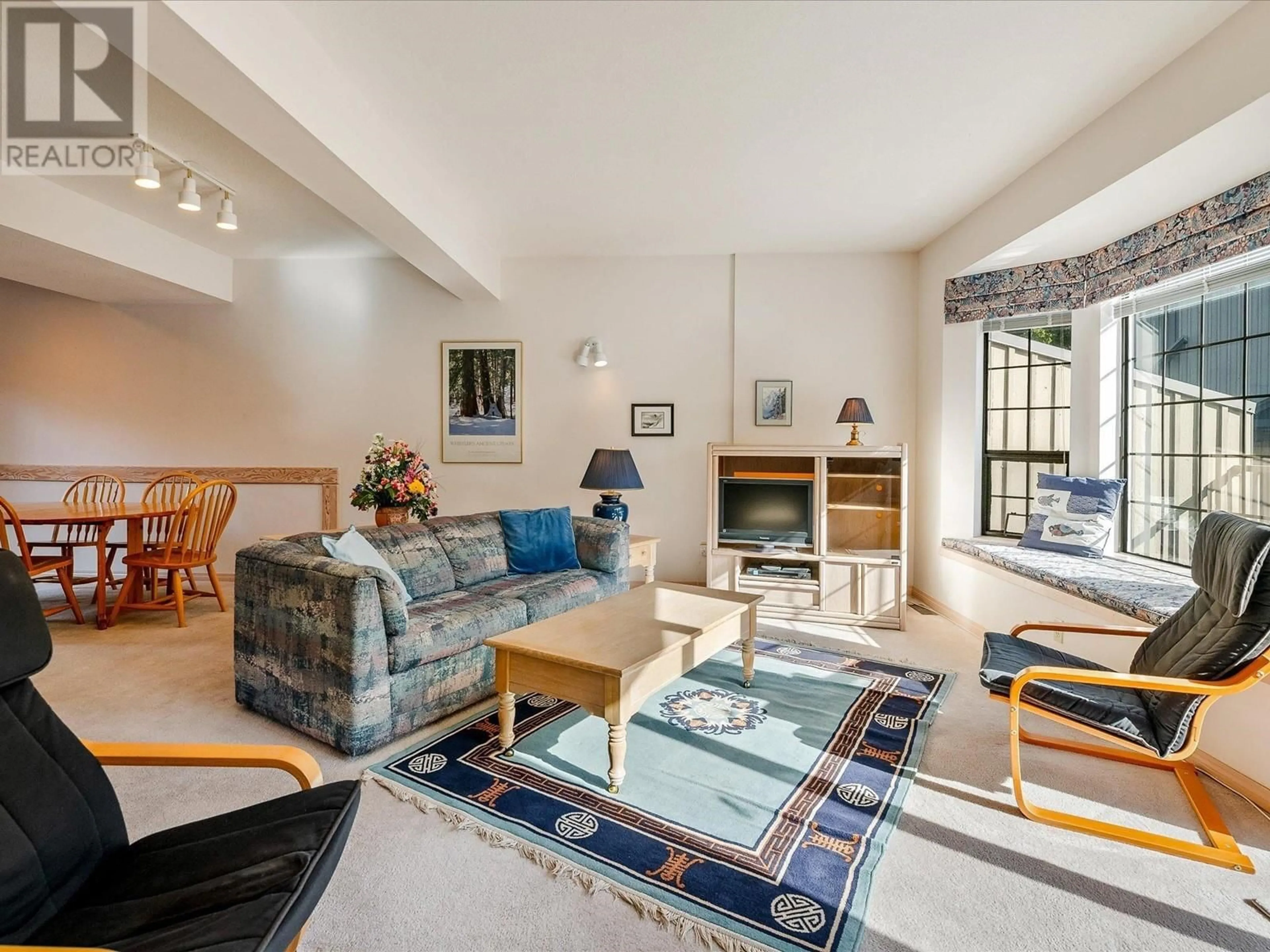 Living room with furniture, unknown for 13 - 2104 NORDIC DRIVE, Whistler British Columbia V8E0P1
