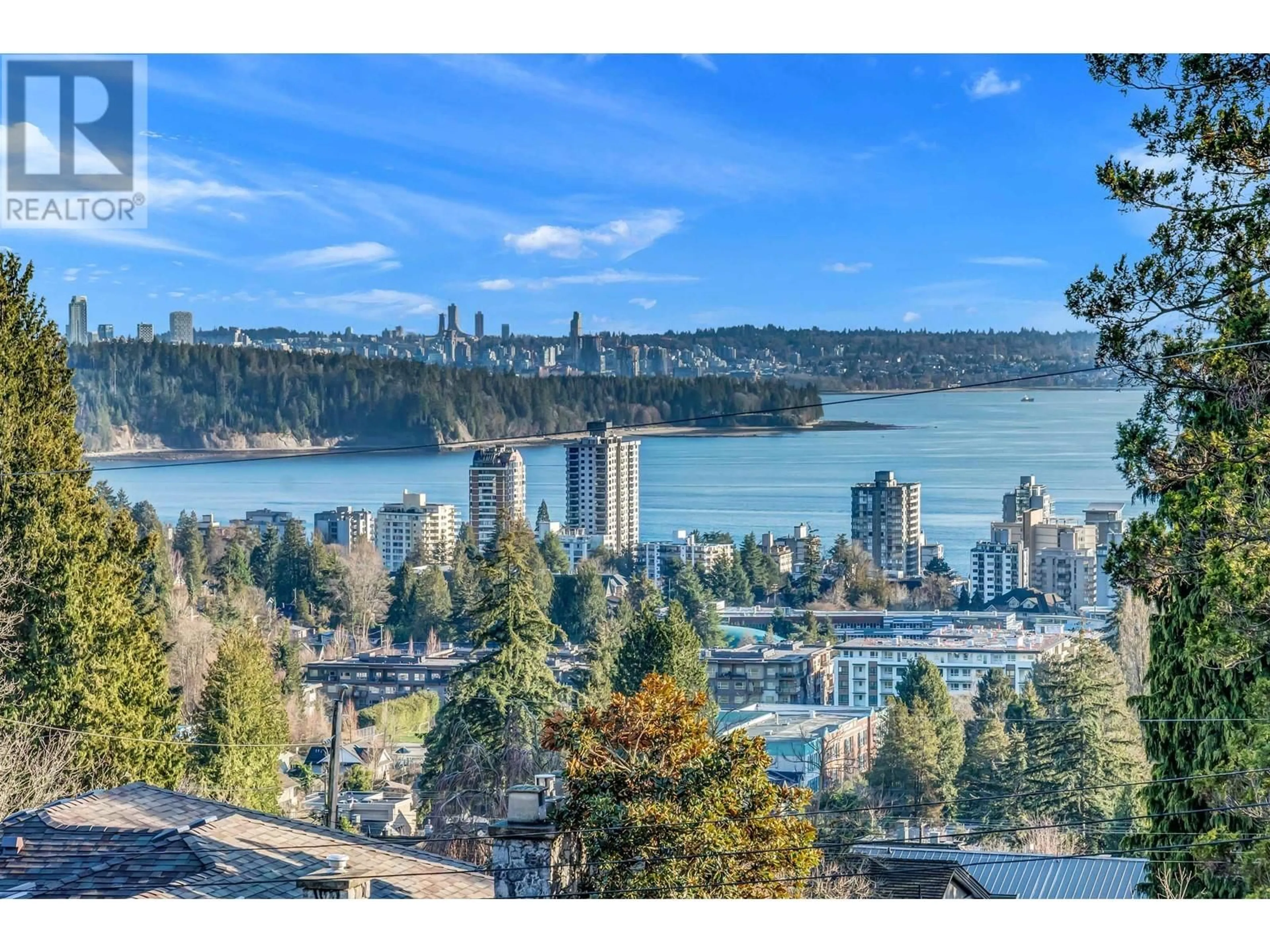 Unknown for 2234 PALMERSTON AVENUE, West Vancouver British Columbia V7V2V8