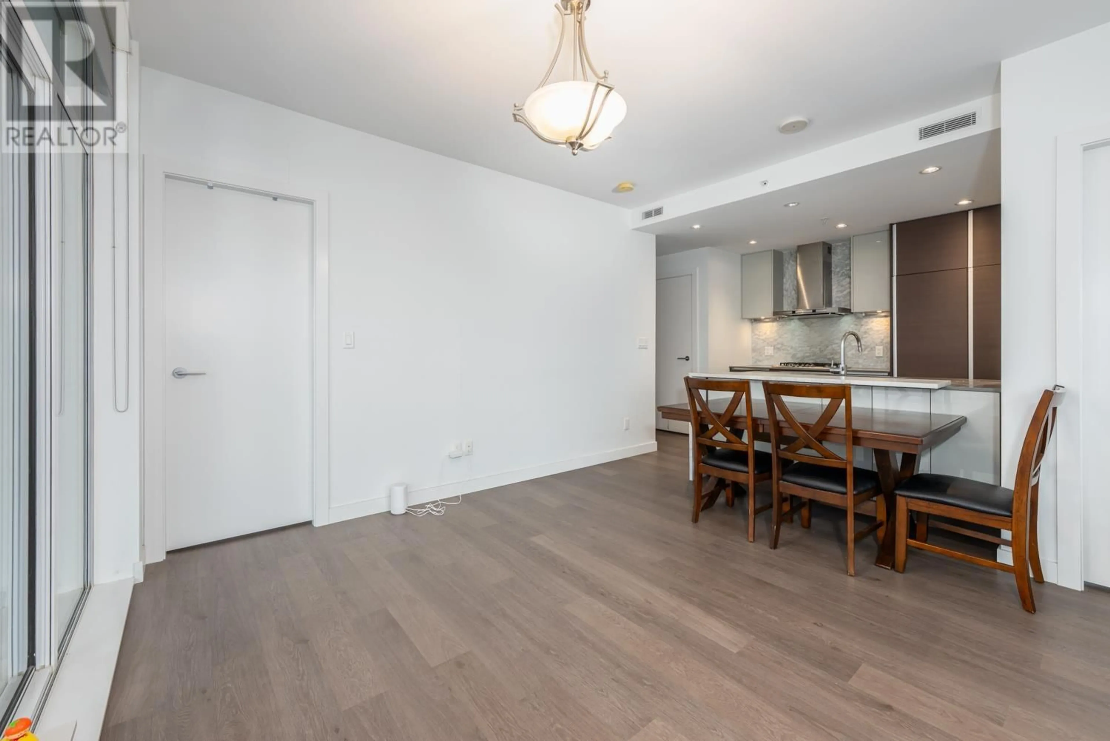A pic of a room for 3202 - 4670 ASSEMBLY WAY, Burnaby British Columbia V5H0H3