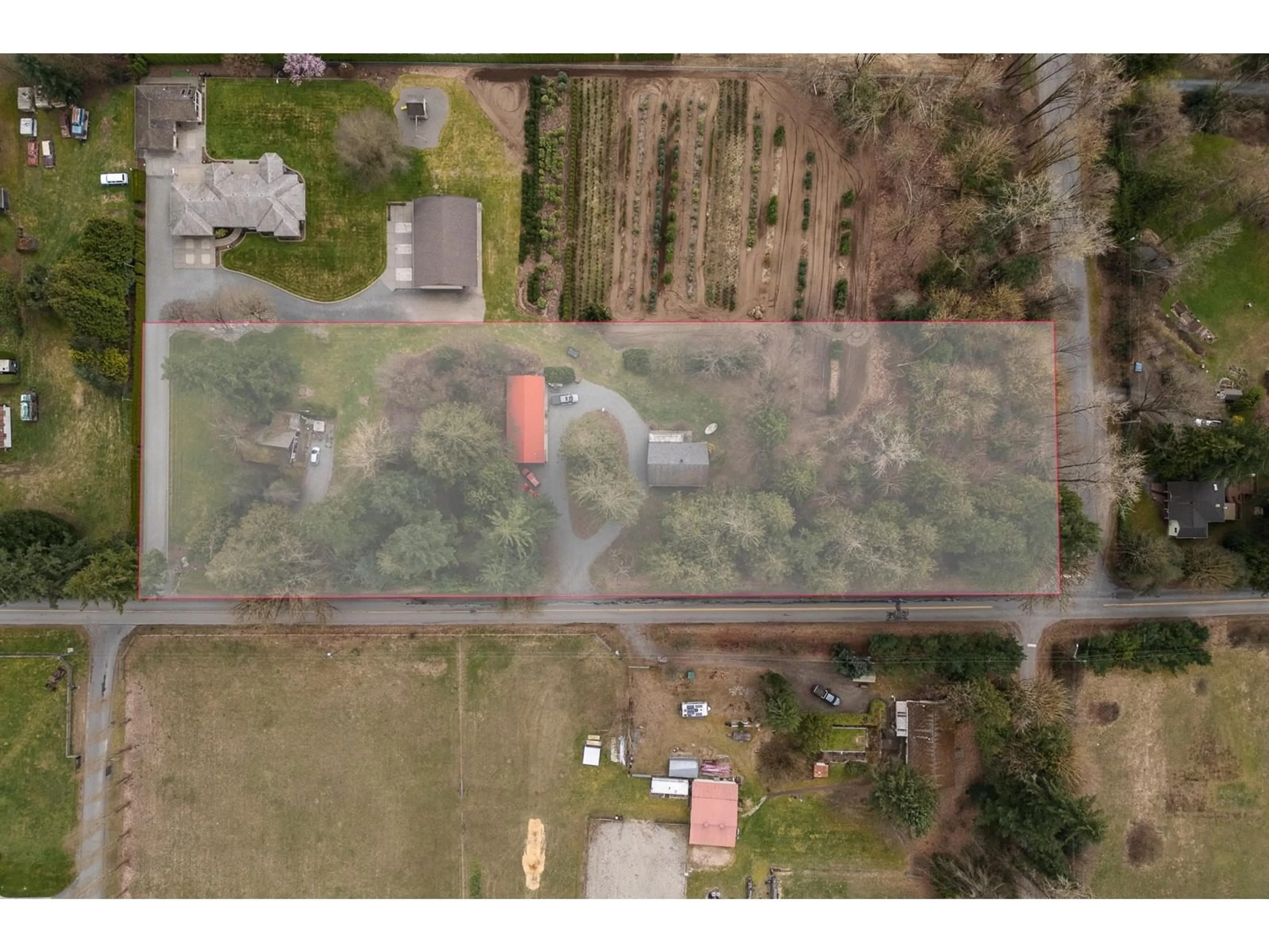 A pic from outside/outdoor area/front of a property/back of a property/a pic from drone, unknown for 23836 68, Langley British Columbia V2Y2H4