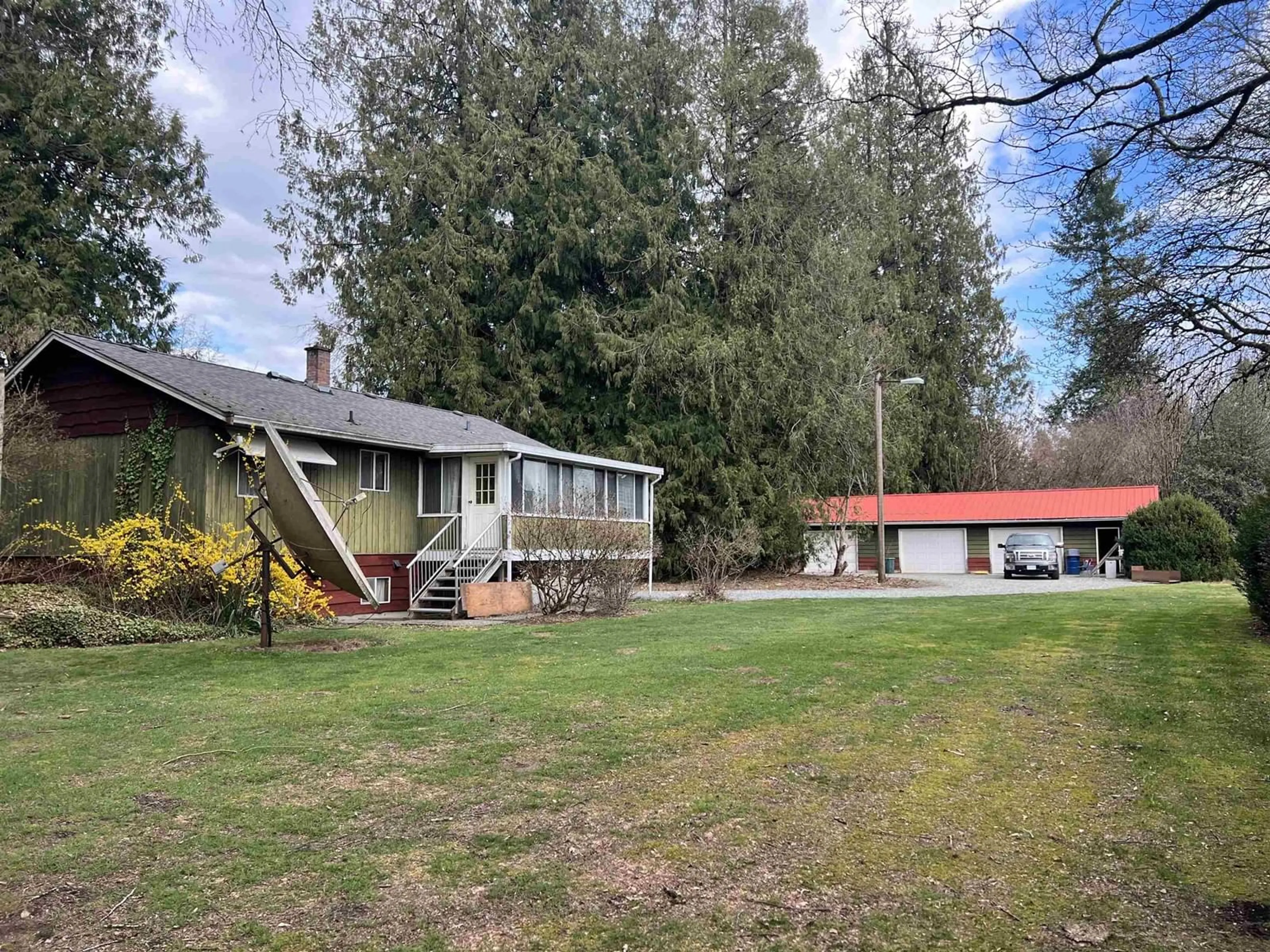 A pic from outside/outdoor area/front of a property/back of a property/a pic from drone, unknown for 23836 68 AVENUE, Langley British Columbia V2Y2H4