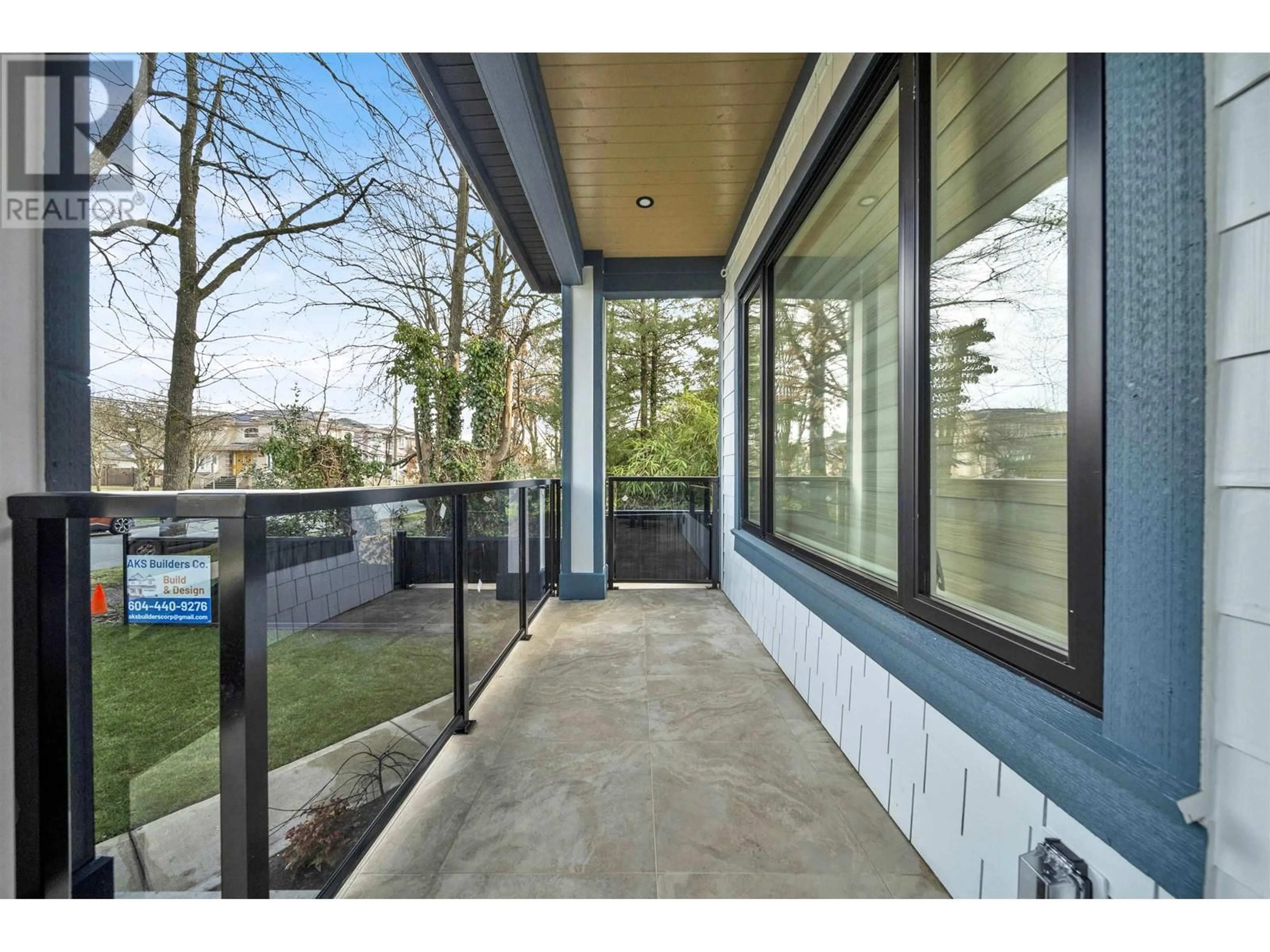 Patio, unknown for 6155 ARLINGTON STREET, Vancouver British Columbia V5S3N4