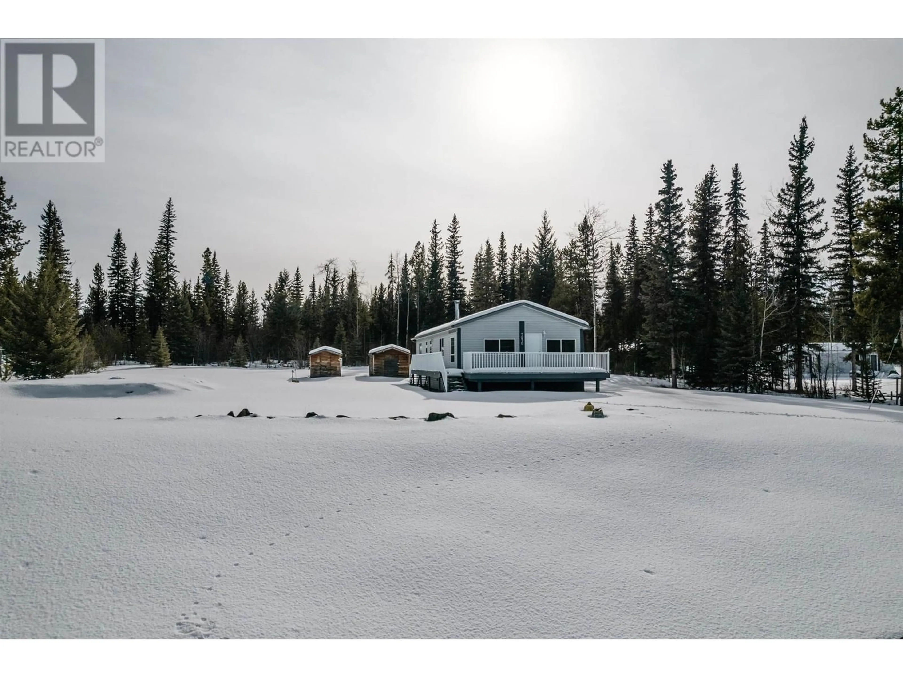A pic from outside/outdoor area/front of a property/back of a property/a pic from drone, forest/trees view for 7070 POWELL ROAD, Lone Butte British Columbia V0K1X1