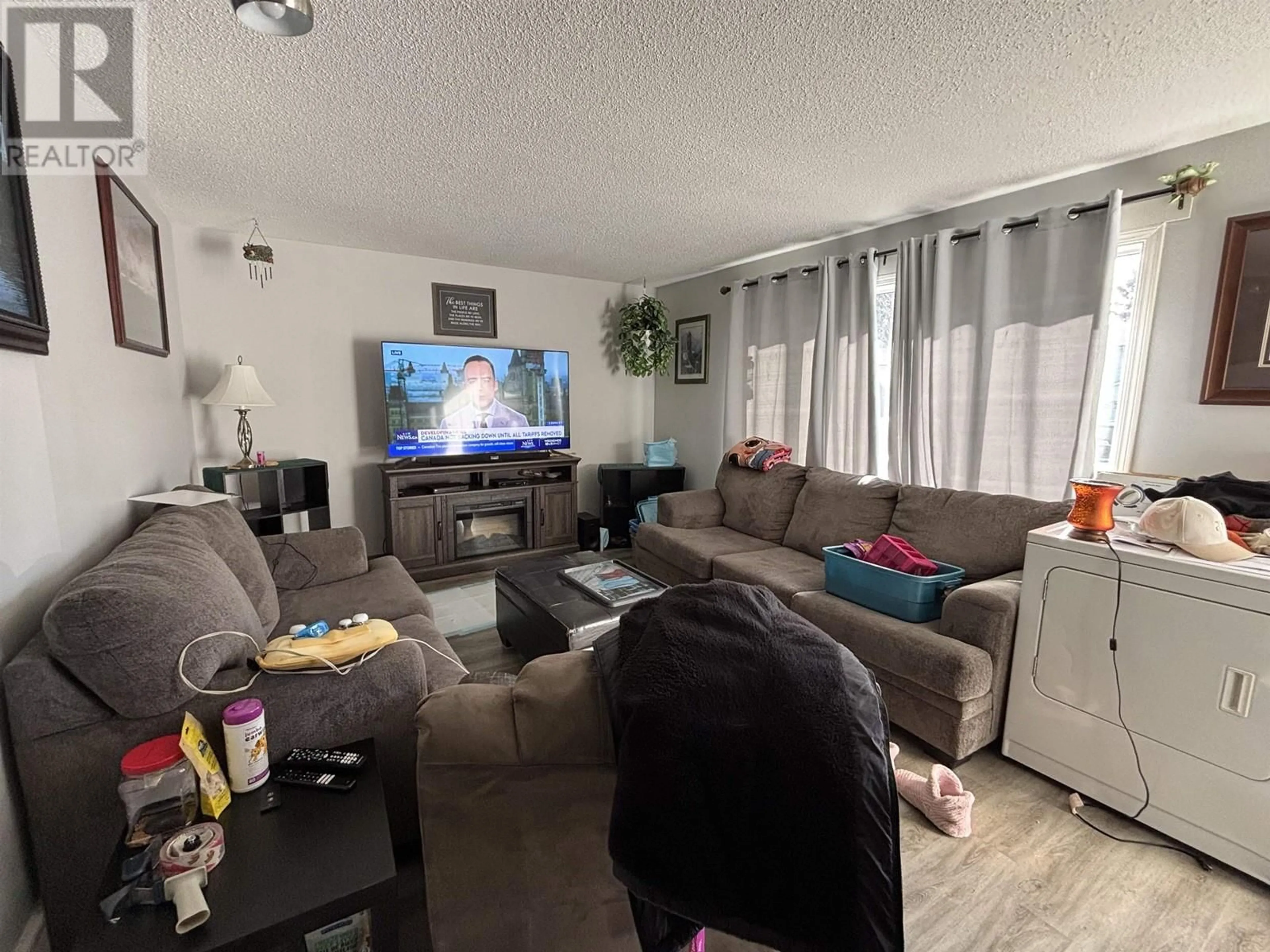 A pic of a room for 198 FERN CRESCENT, Prince George British Columbia V2N1J4