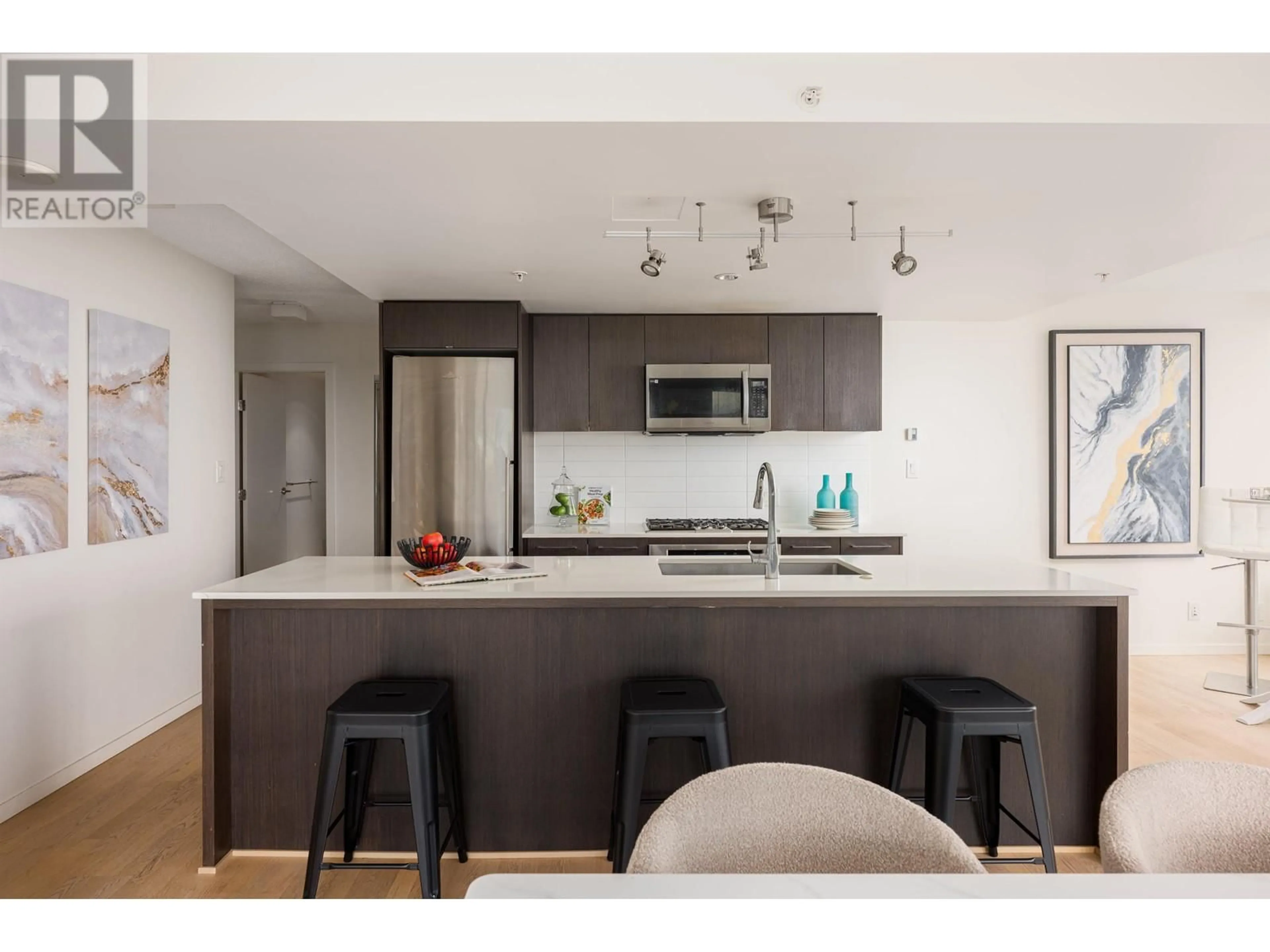 Open concept kitchen, unknown for 1706 7988 ACKROYD ROAD, Richmond British Columbia V6X0K6