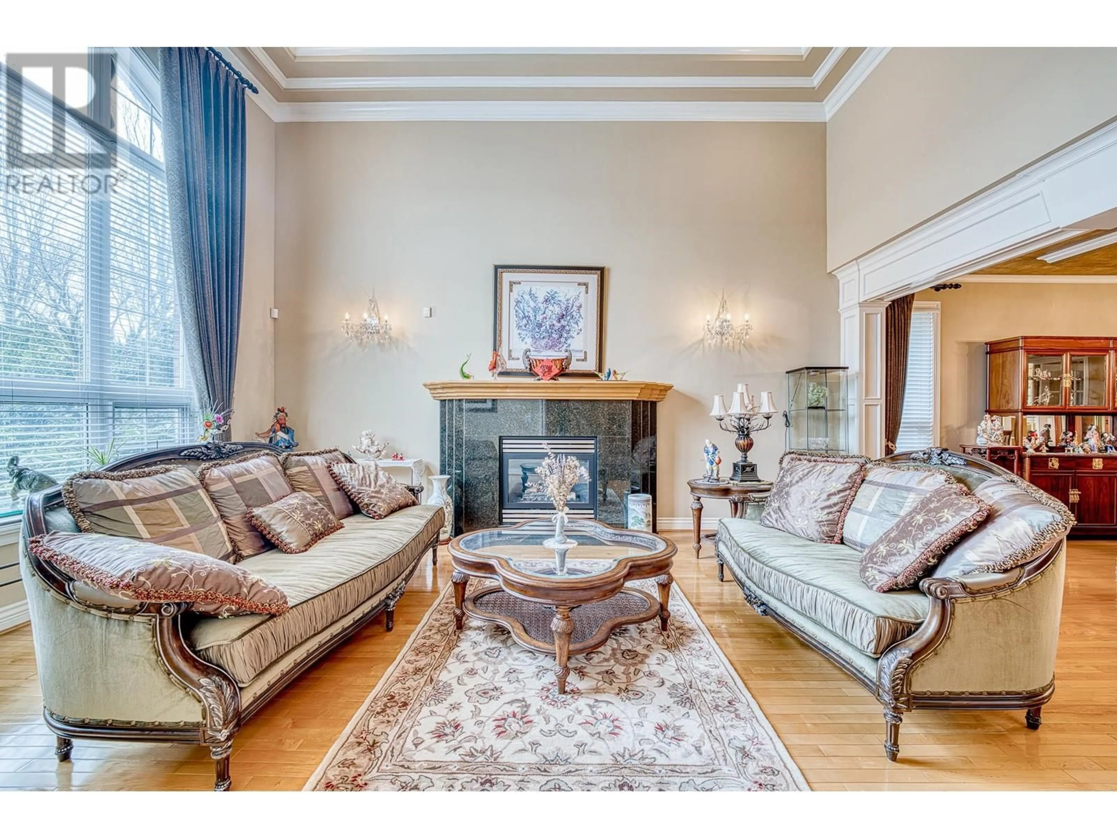Living room with furniture, unknown for 8831 COOPER ROAD, Richmond British Columbia V6Y2M6