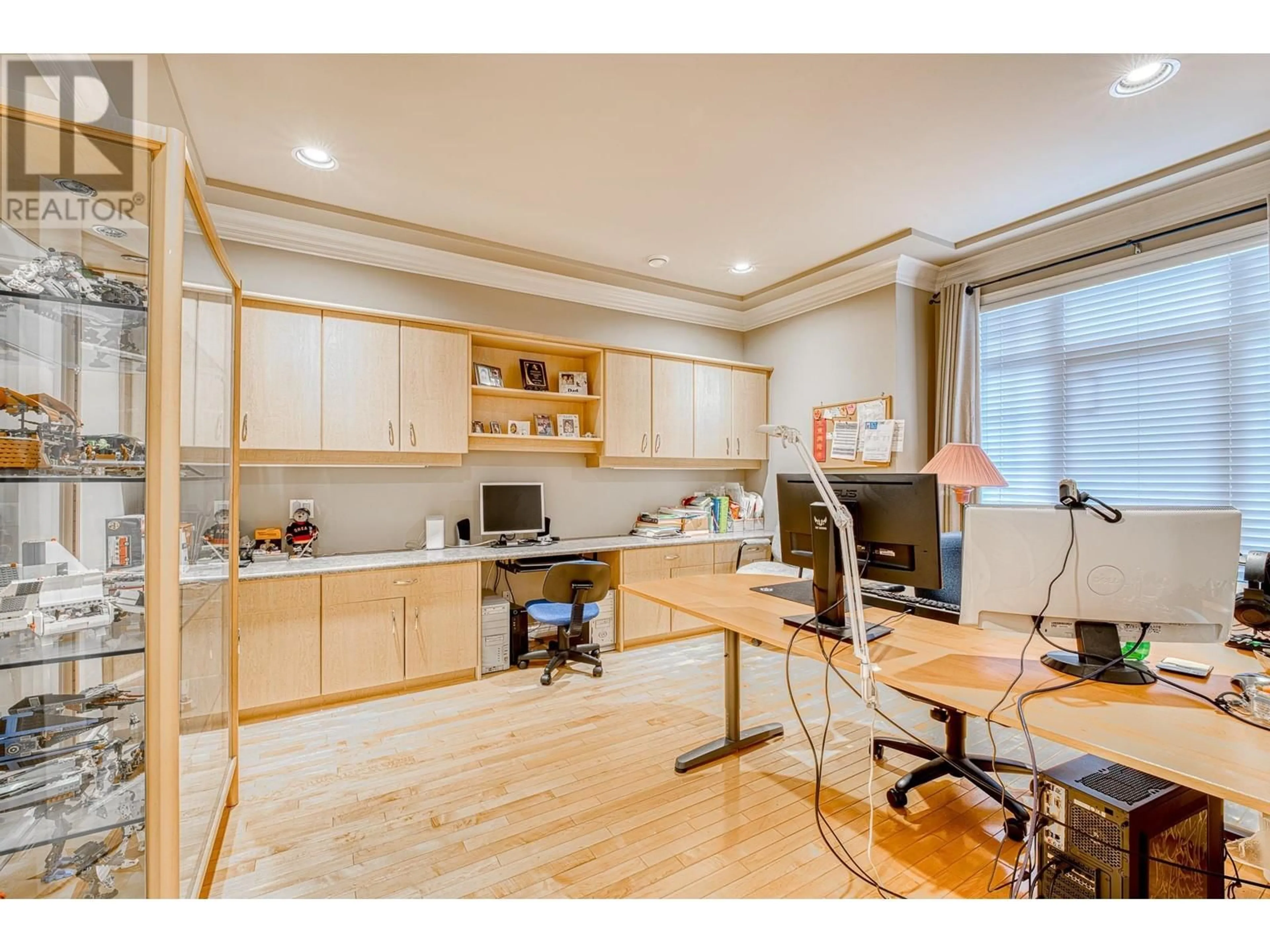 A pic of a room for 8831 COOPER ROAD, Richmond British Columbia V6Y2M6