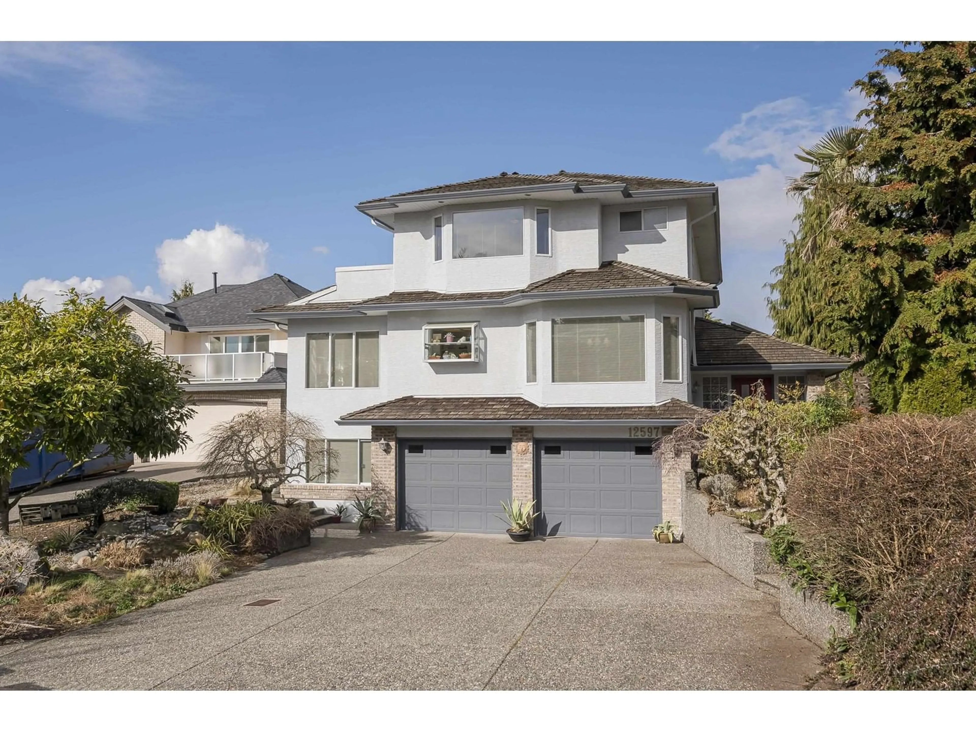 Unknown for 12597 17A AVENUE, Surrey British Columbia V4A5T5