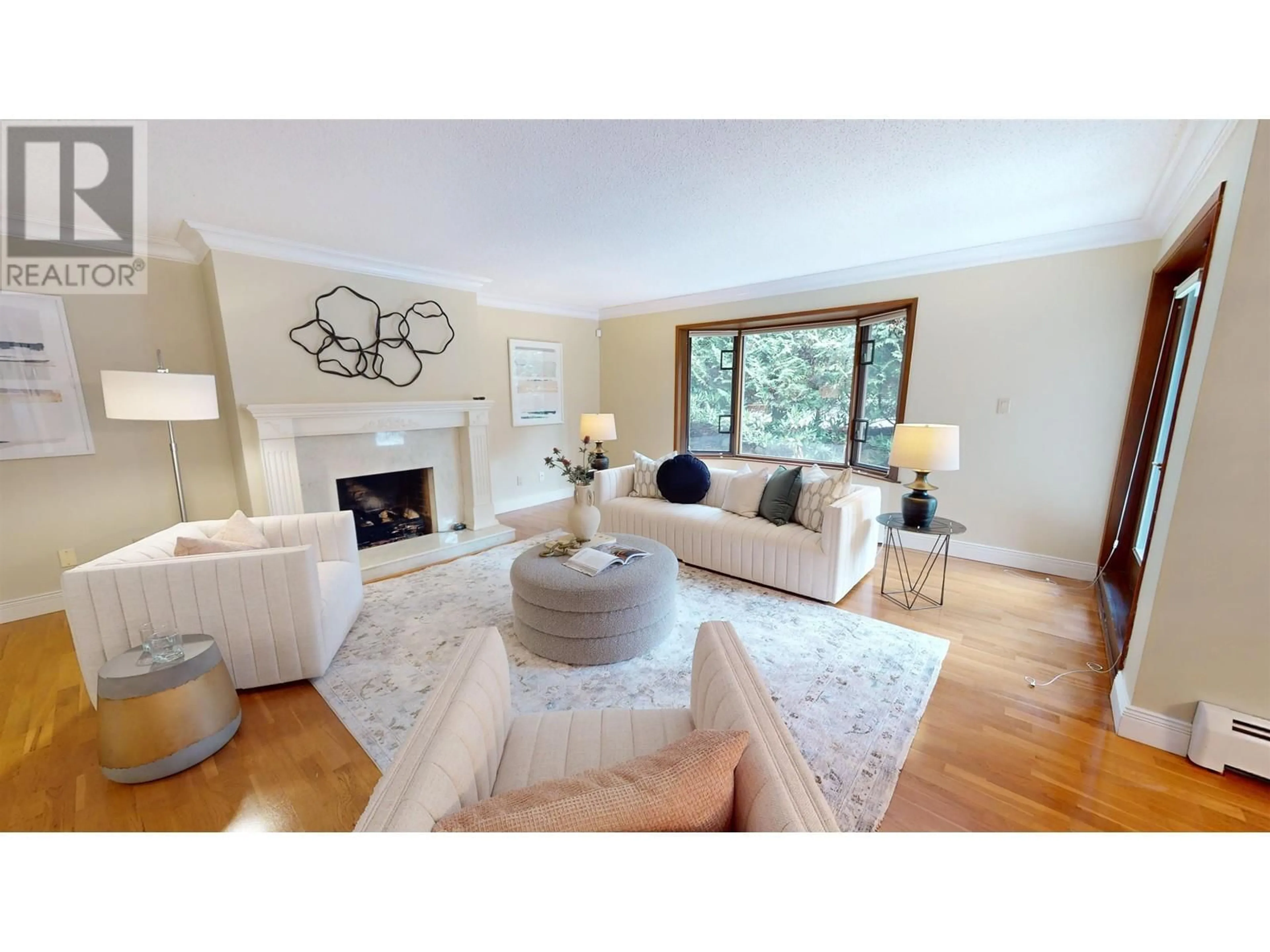 Living room with furniture, wood/laminate floor for 46 4900 CARTIER STREET, Vancouver British Columbia V6M4H2