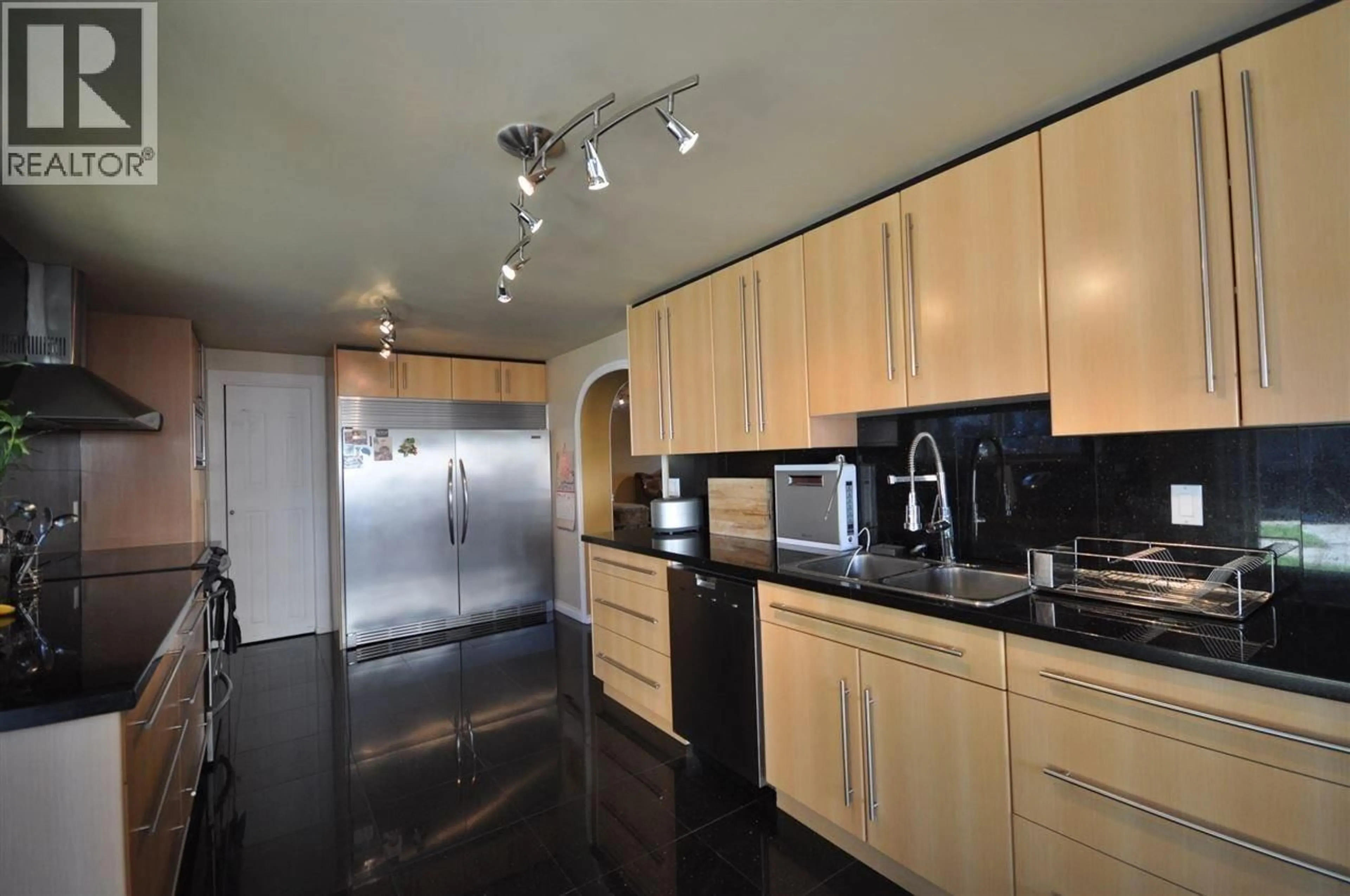 Unknown for 7426 BURRIS STREET, Burnaby British Columbia V5G1N2