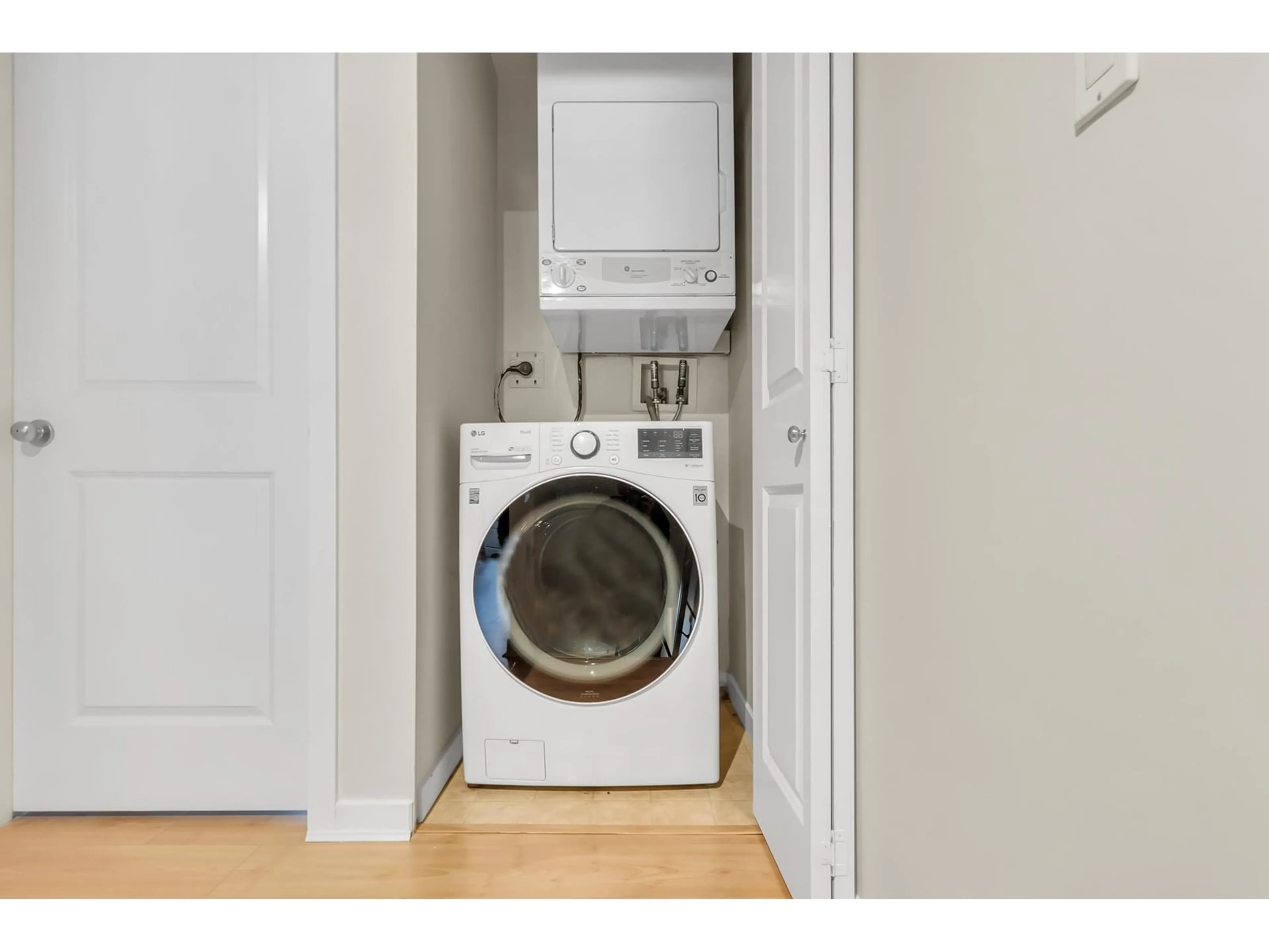 Laundry room for 47 - 12711 64, Surrey British Columbia V3W1X1