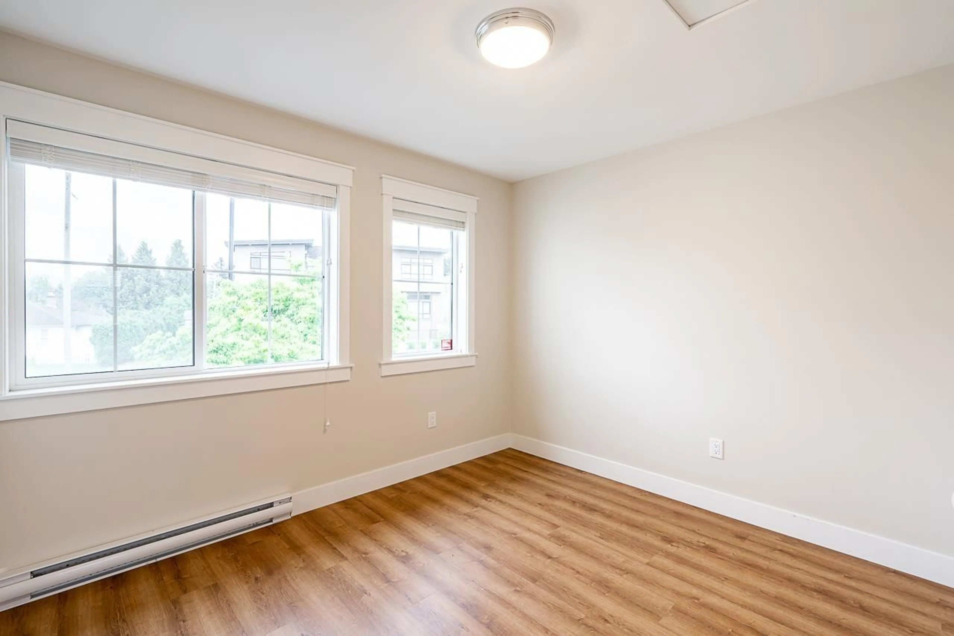 A pic of a room for 46077 FIRST AVENUE|Chilliwack Downtown, Chilliwack British Columbia V2P1W2