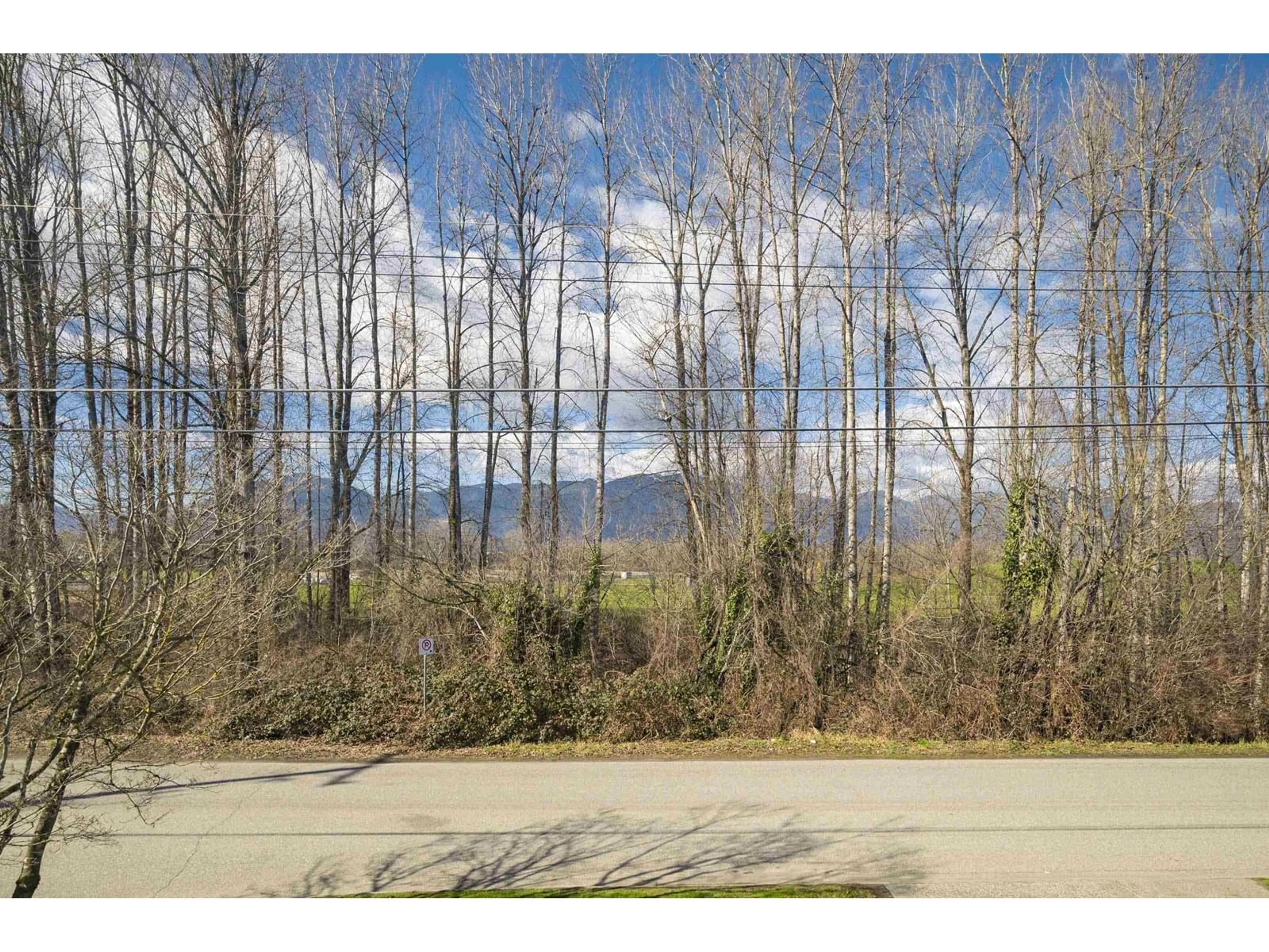 A pic from outside/outdoor area/front of a property/back of a property/a pic from drone, unknown for 8588 ASHWELL ROAD|Chilliwack Proper West, Chilliwack British Columbia V2P7V8