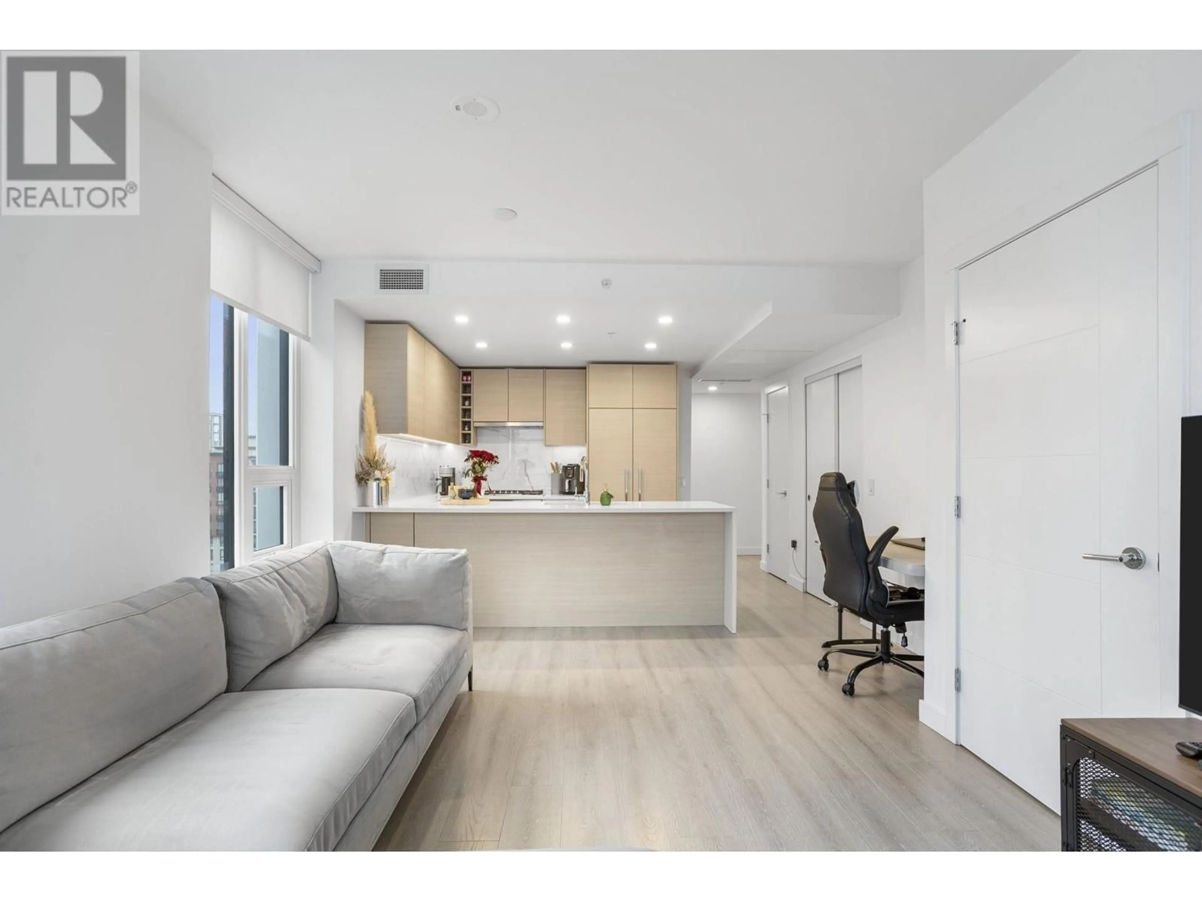 Open concept kitchen, unknown for 1709 - 823 CARNARVON STREET, New Westminster British Columbia V3M0N5