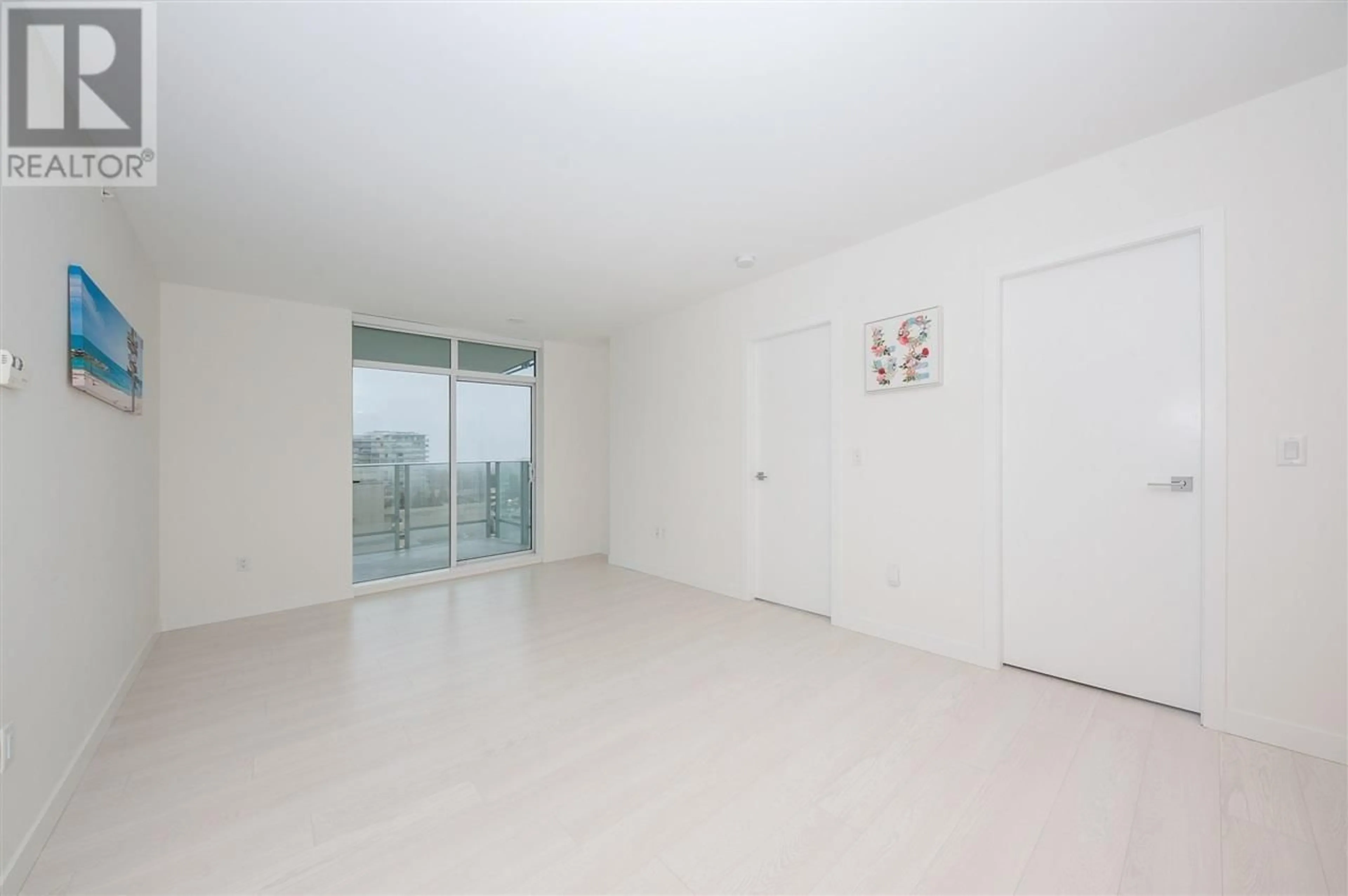 A pic of a room for 1102 - 5580 NO.3 ROAD, Richmond British Columbia V6X2C8