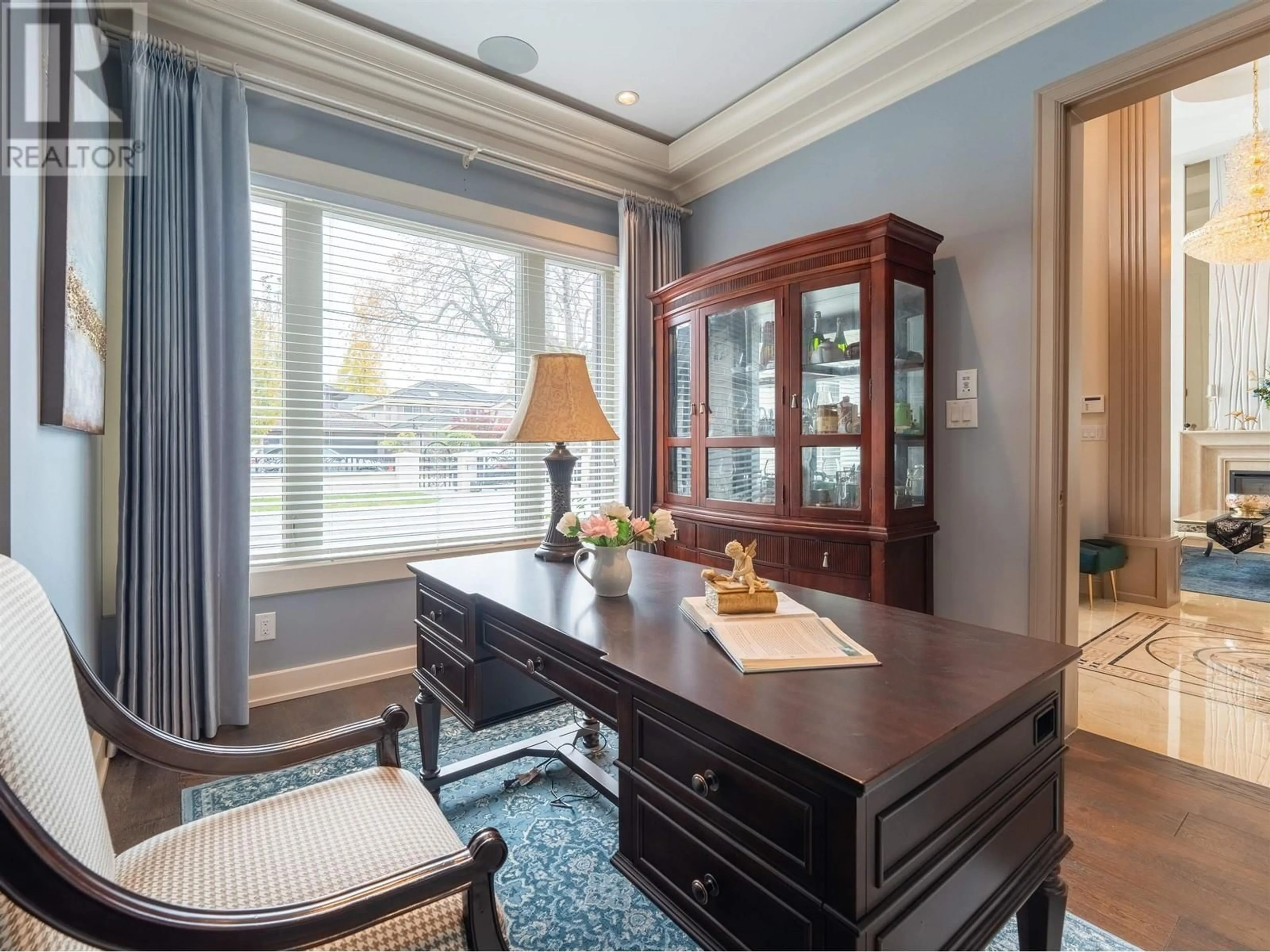 Dining room, wood/laminate floor for 3771 ROSAMOND AVENUE, Richmond British Columbia V7E1A6