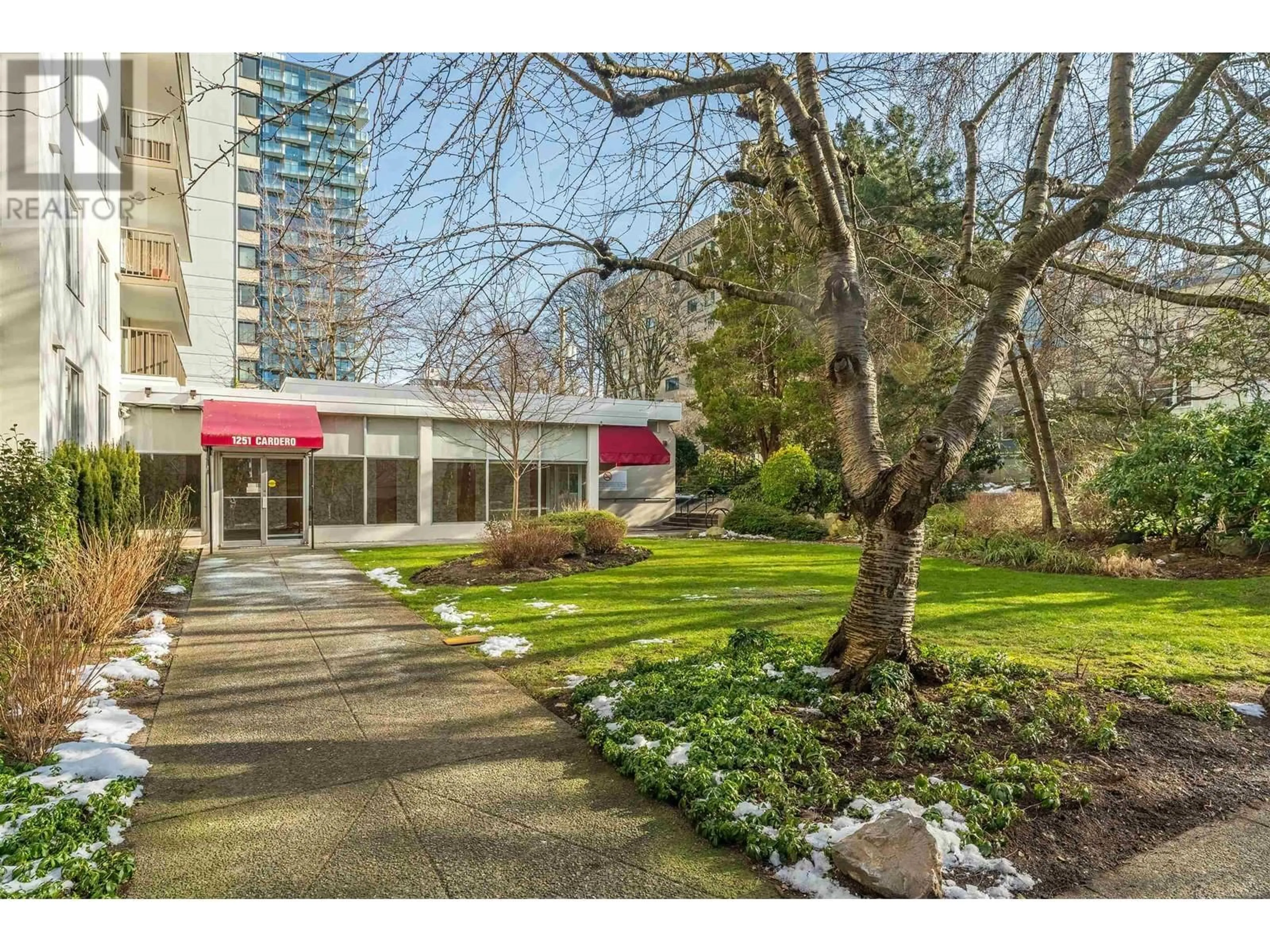 Unknown for 605 - 1251 CARDERO STREET, Vancouver British Columbia V6G2H9