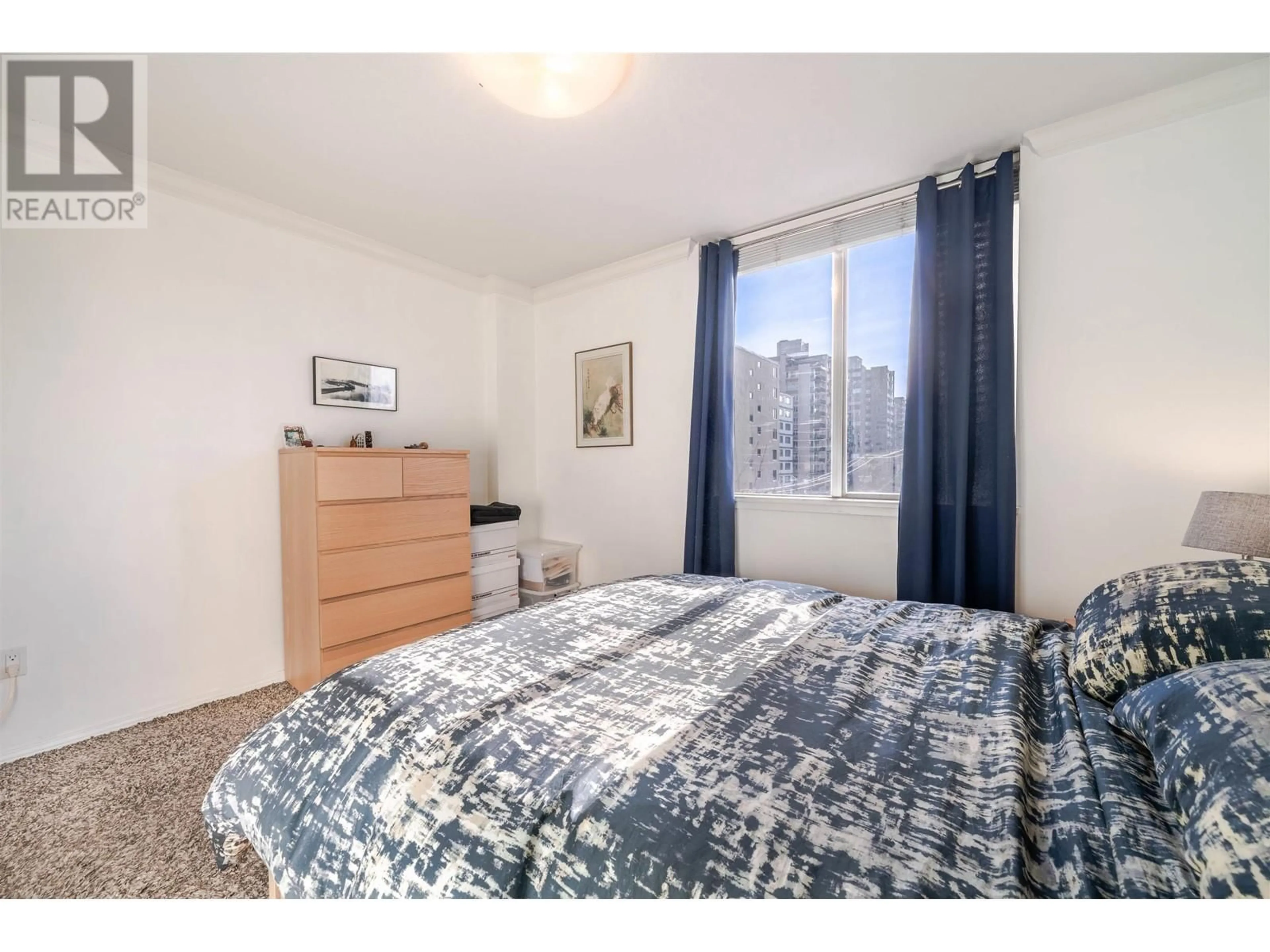Bedroom with bed, unknown for 605 - 1251 CARDERO STREET, Vancouver British Columbia V6G2H9