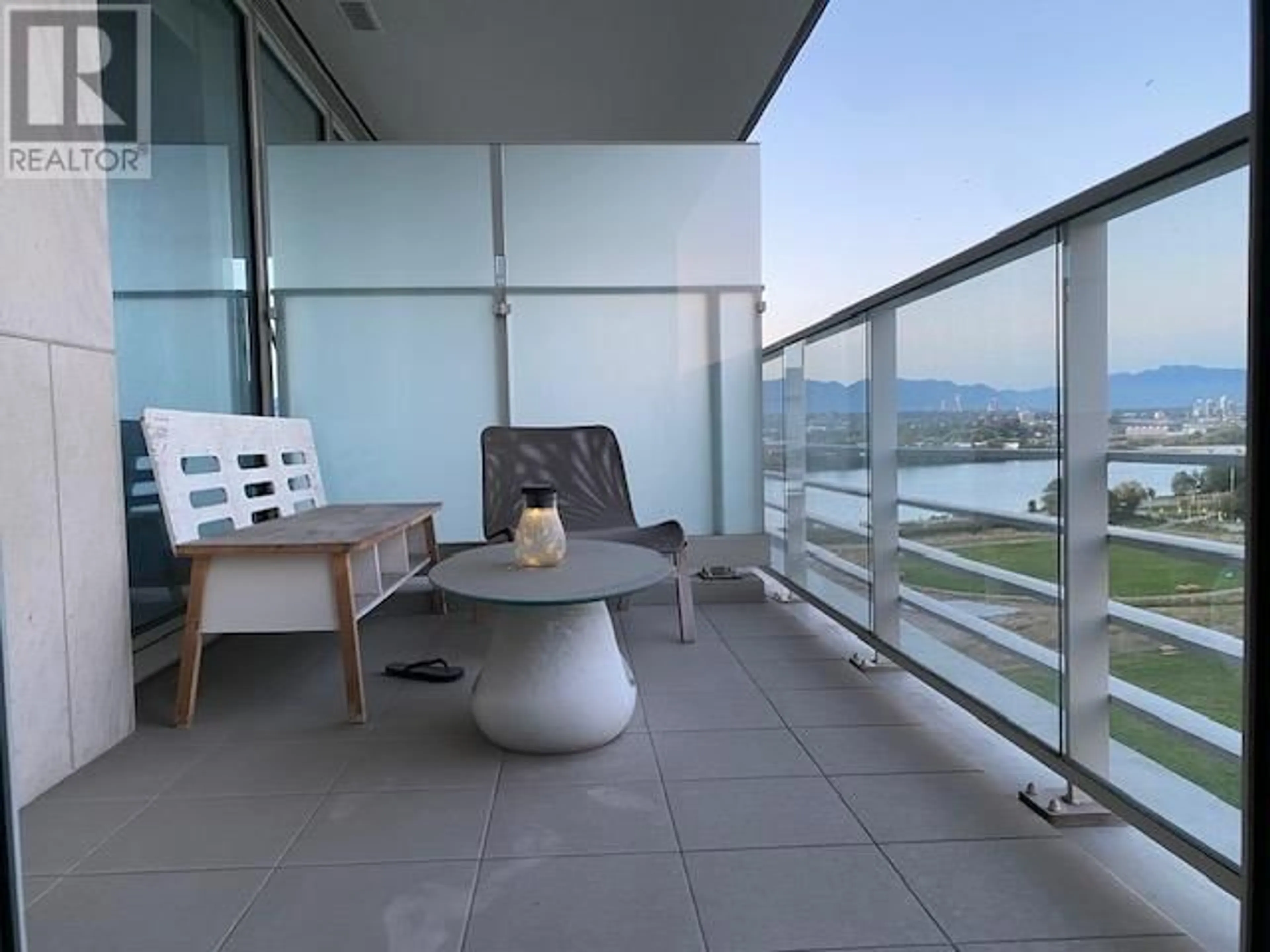Balcony in the apartment, unknown for 905 - 5199 BRIGHOUSE WAY, Richmond British Columbia V7C0A7