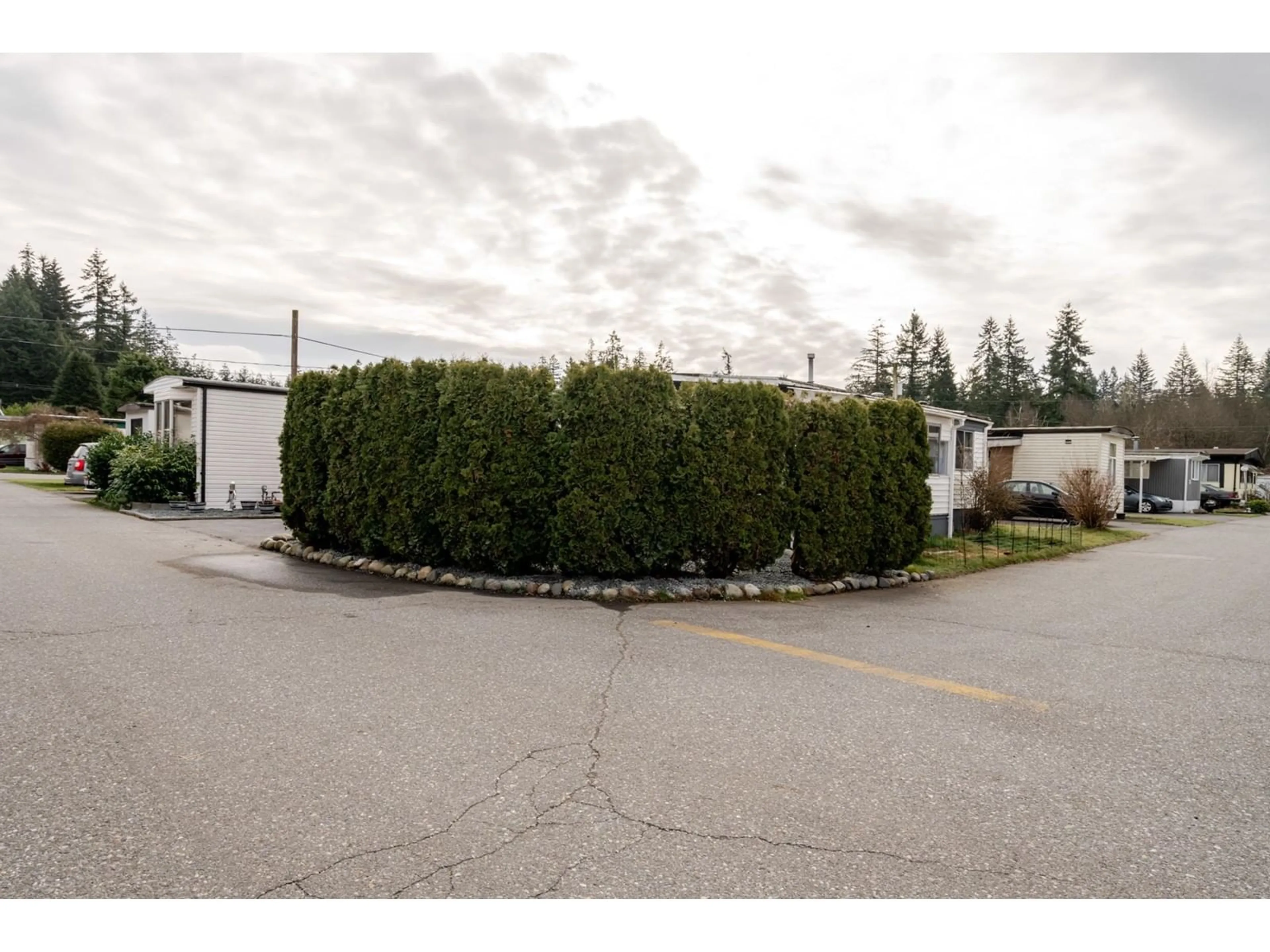 Unknown for 21 - 3031 200, Langley British Columbia V2Z1N5