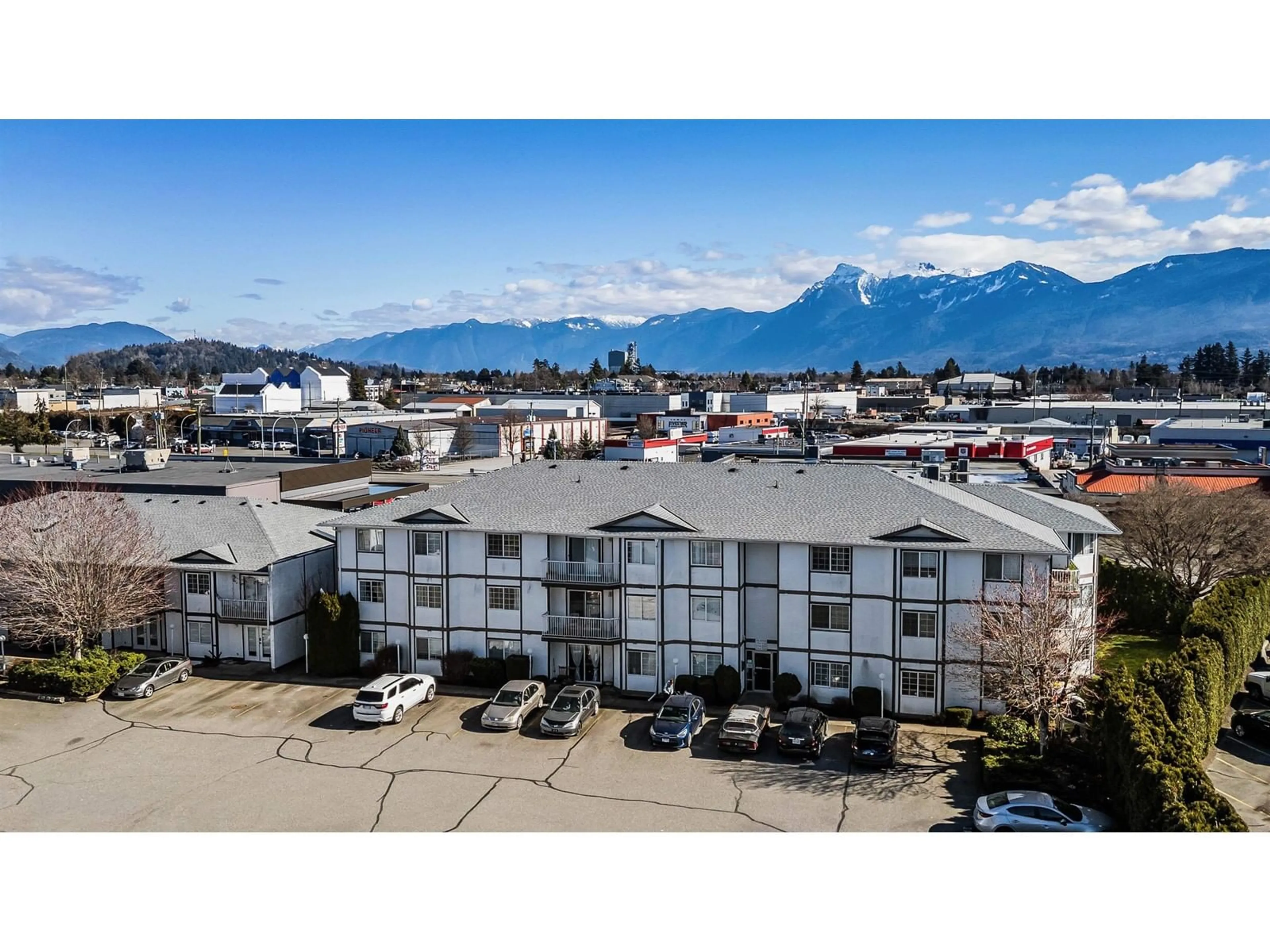 A pic from outside/outdoor area/front of a property/back of a property/a pic from drone, mountain view for 115 45669 MCINTOSH DRIVE|Chilliwack Prop, Chilliwack British Columbia V2P6V4