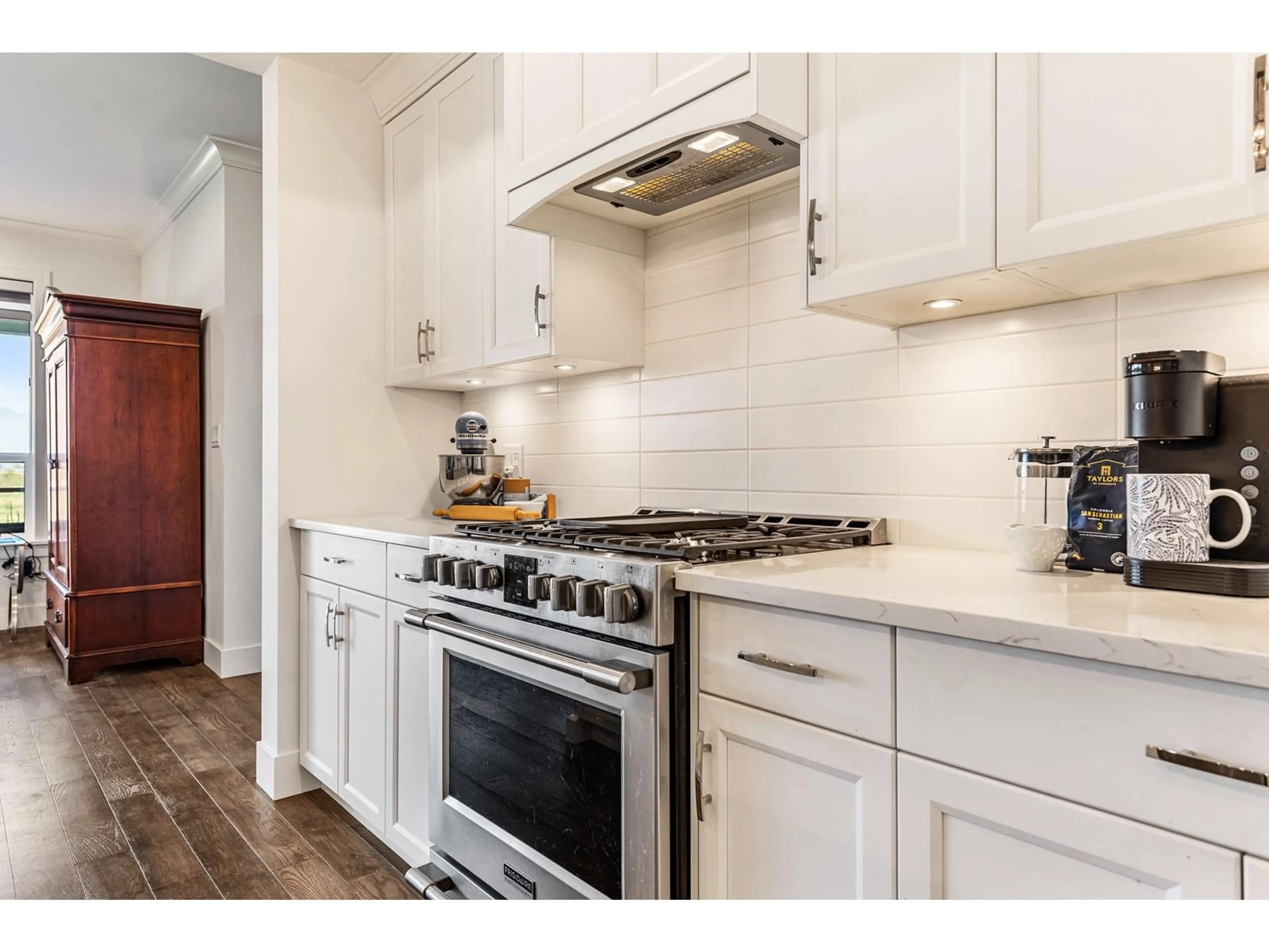 Open concept kitchen, unknown for 71 - 50778 LEDGESTONE PLACE, Chilliwack British Columbia V2P0E7