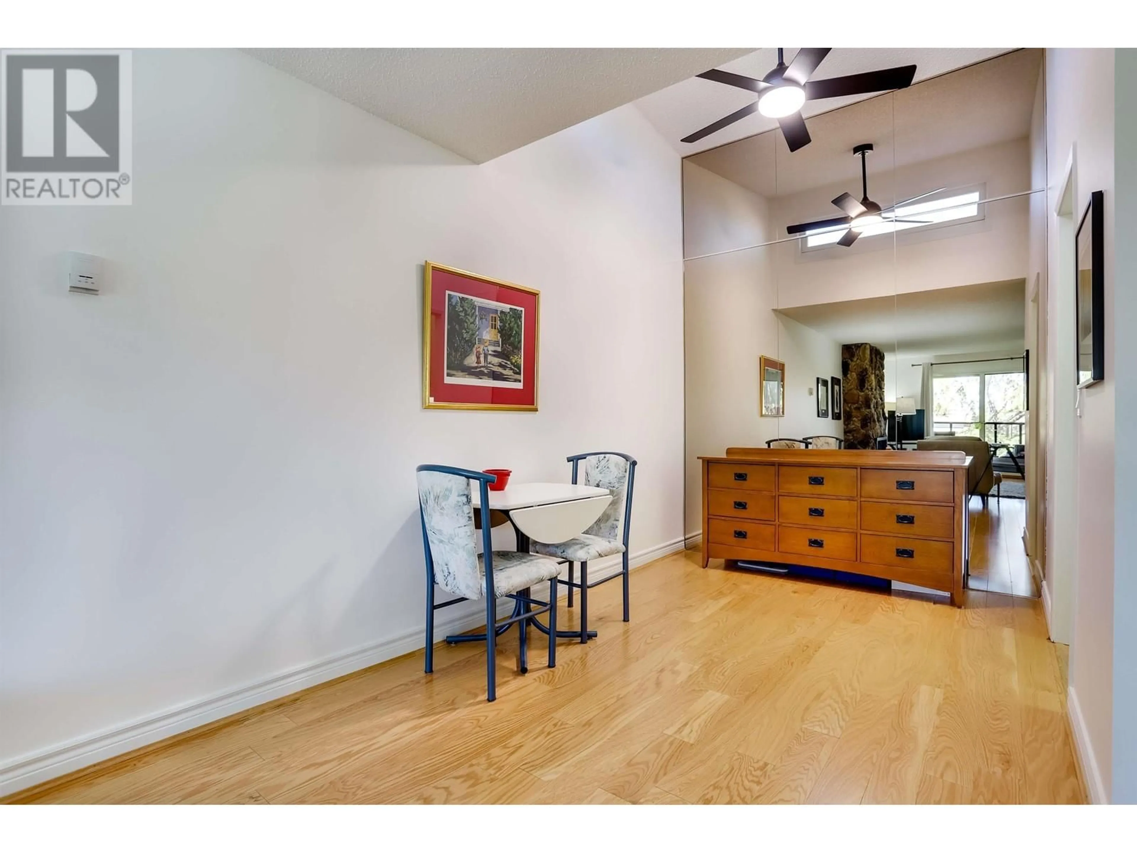 Unknown for 307 - 1266 13TH AVENUE, Vancouver British Columbia V6H1N6
