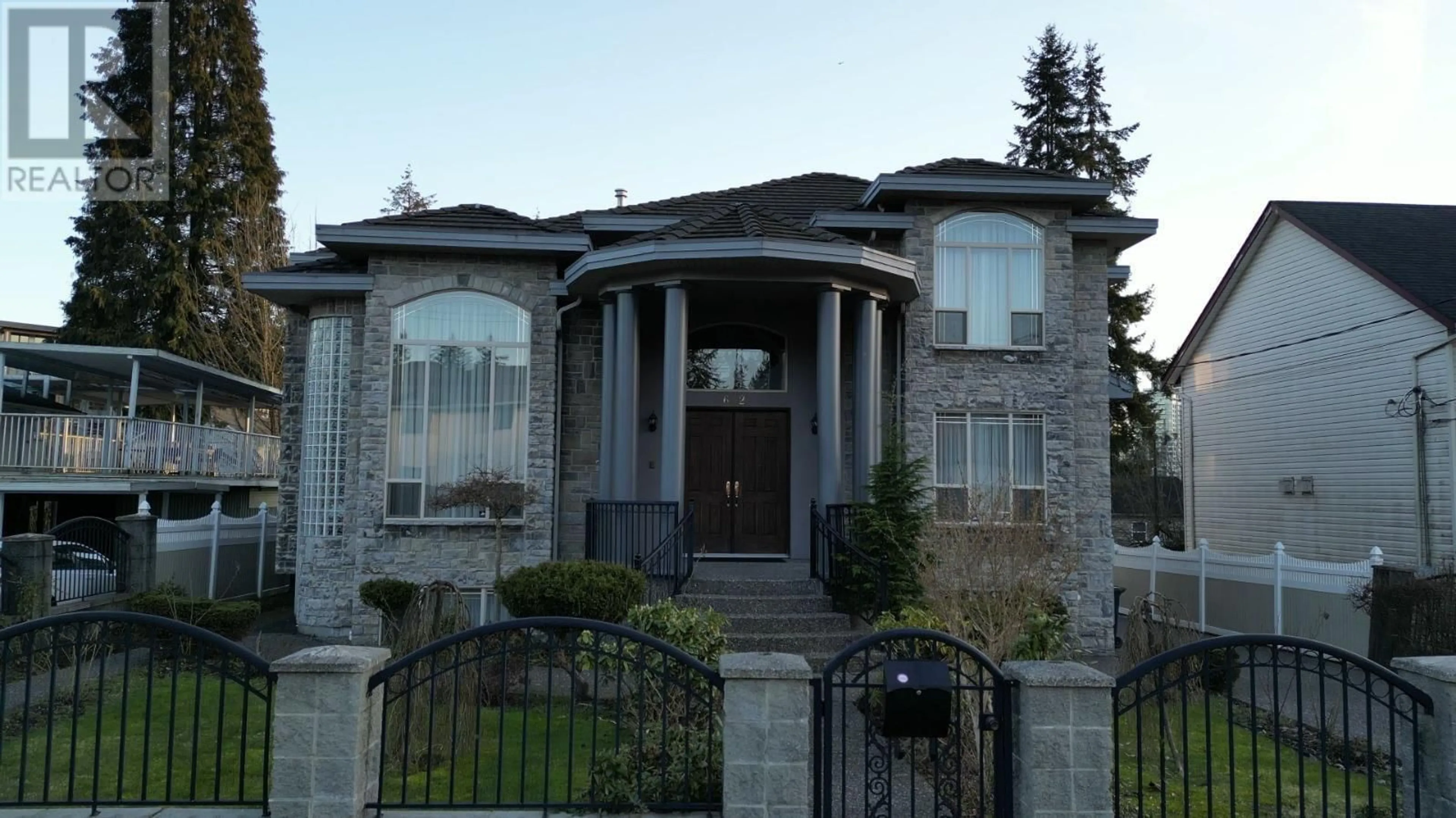 Home with brick exterior material, building for 642 THOMPSON AVENUE, Coquitlam British Columbia V3J3Z8