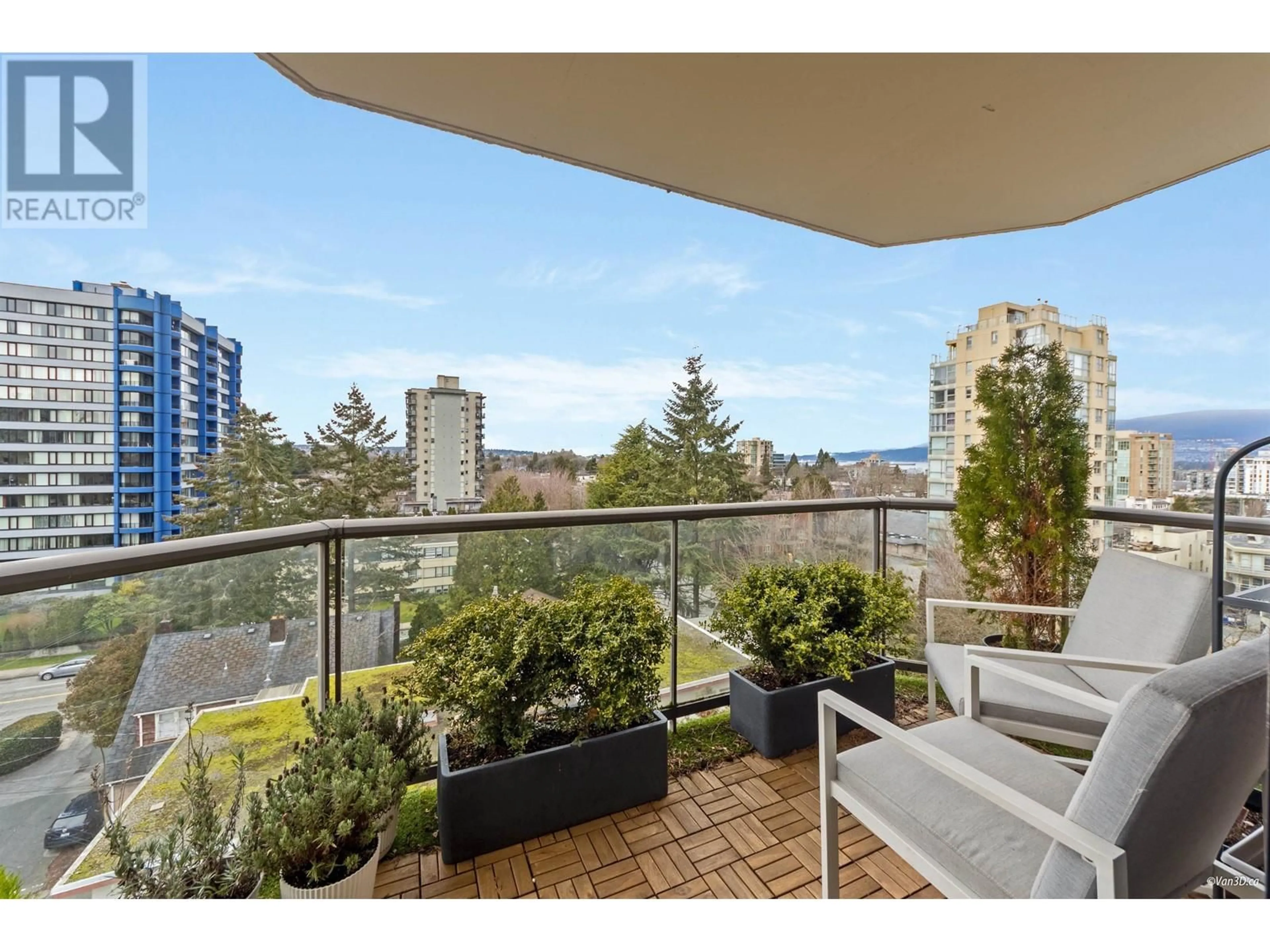 Balcony in the apartment, city buildings view from balcony for 8B 1568 W 12TH AVENUE, Vancouver British Columbia V6J2E1