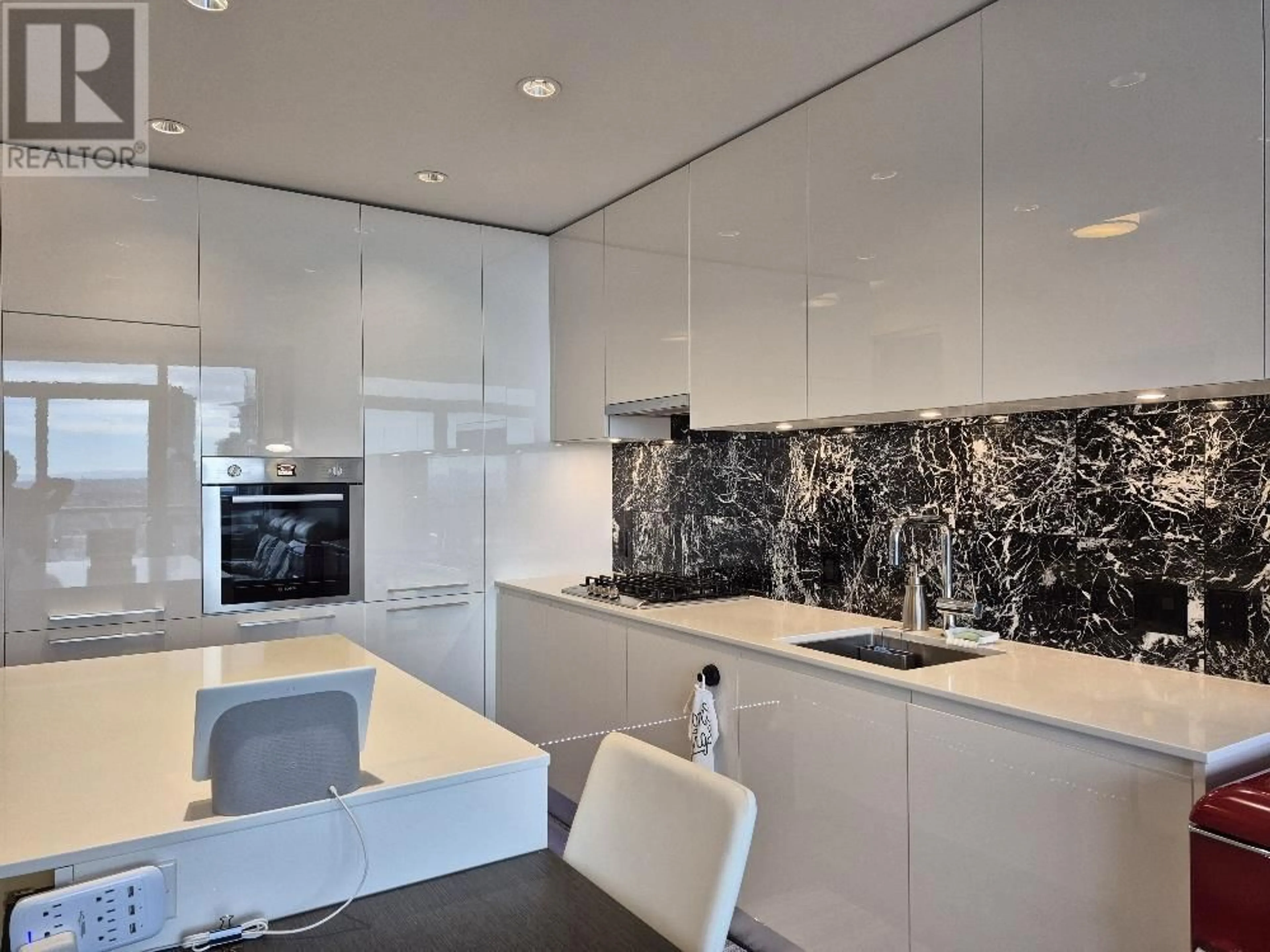 Contemporary kitchen, unknown for 3507 - 1955 ALPHA WAY, Burnaby British Columbia V5C0K6