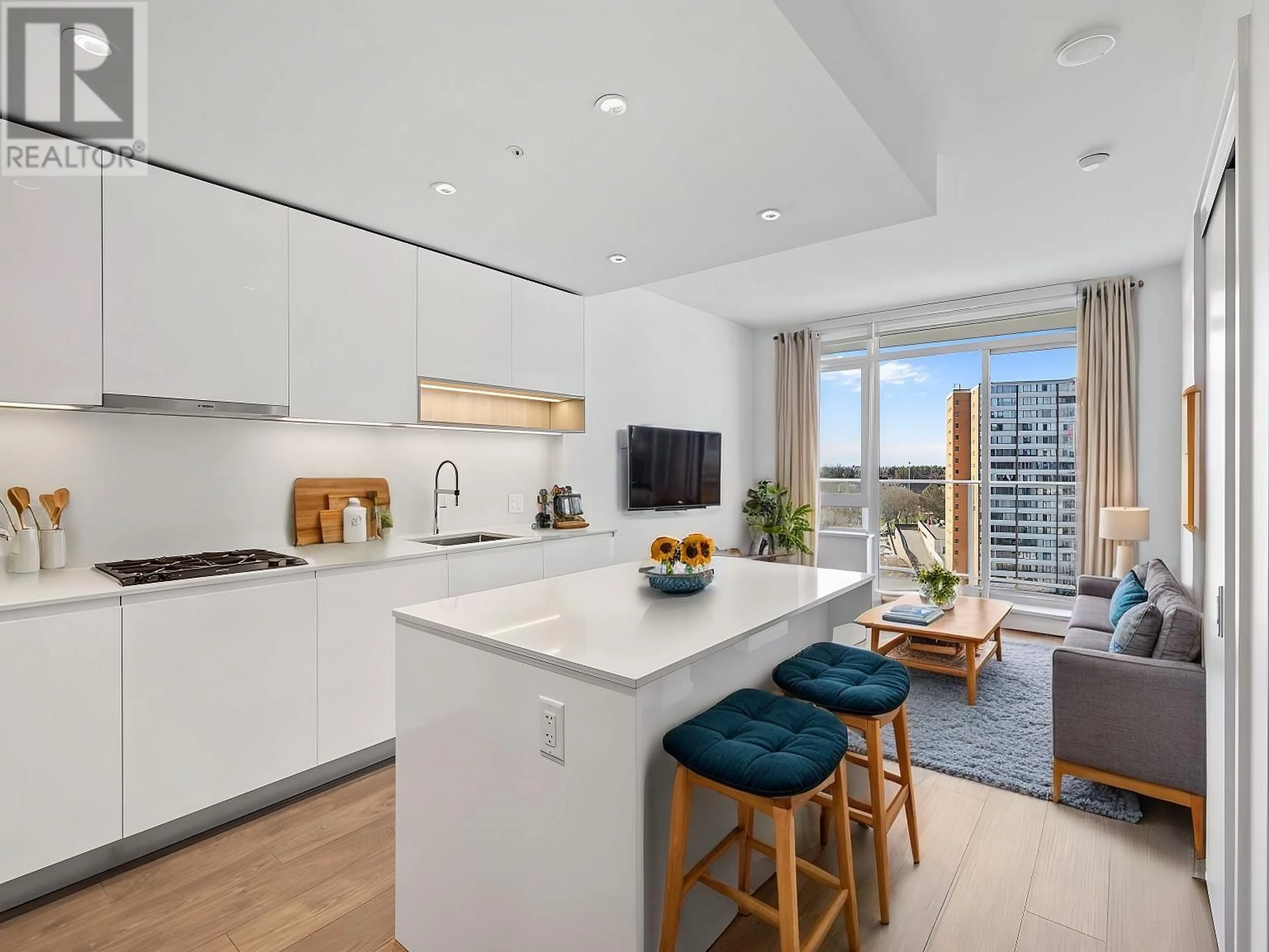 Open concept kitchen, unknown for 909 - 6808 MINORU BOULEVARD, Richmond British Columbia V6Y0M7