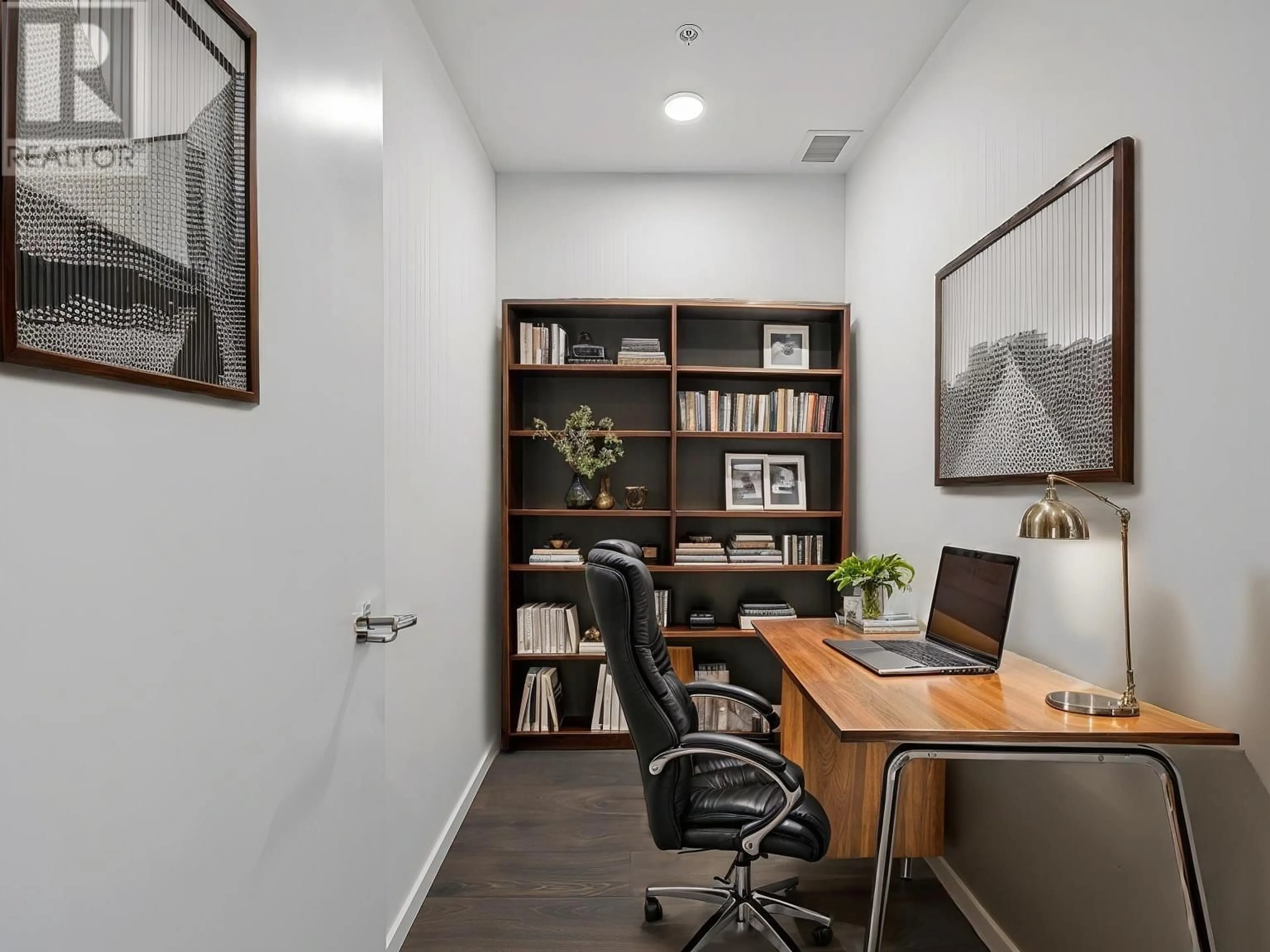 A pic of a room for 909 - 6808 MINORU BOULEVARD, Richmond British Columbia V6Y0M7