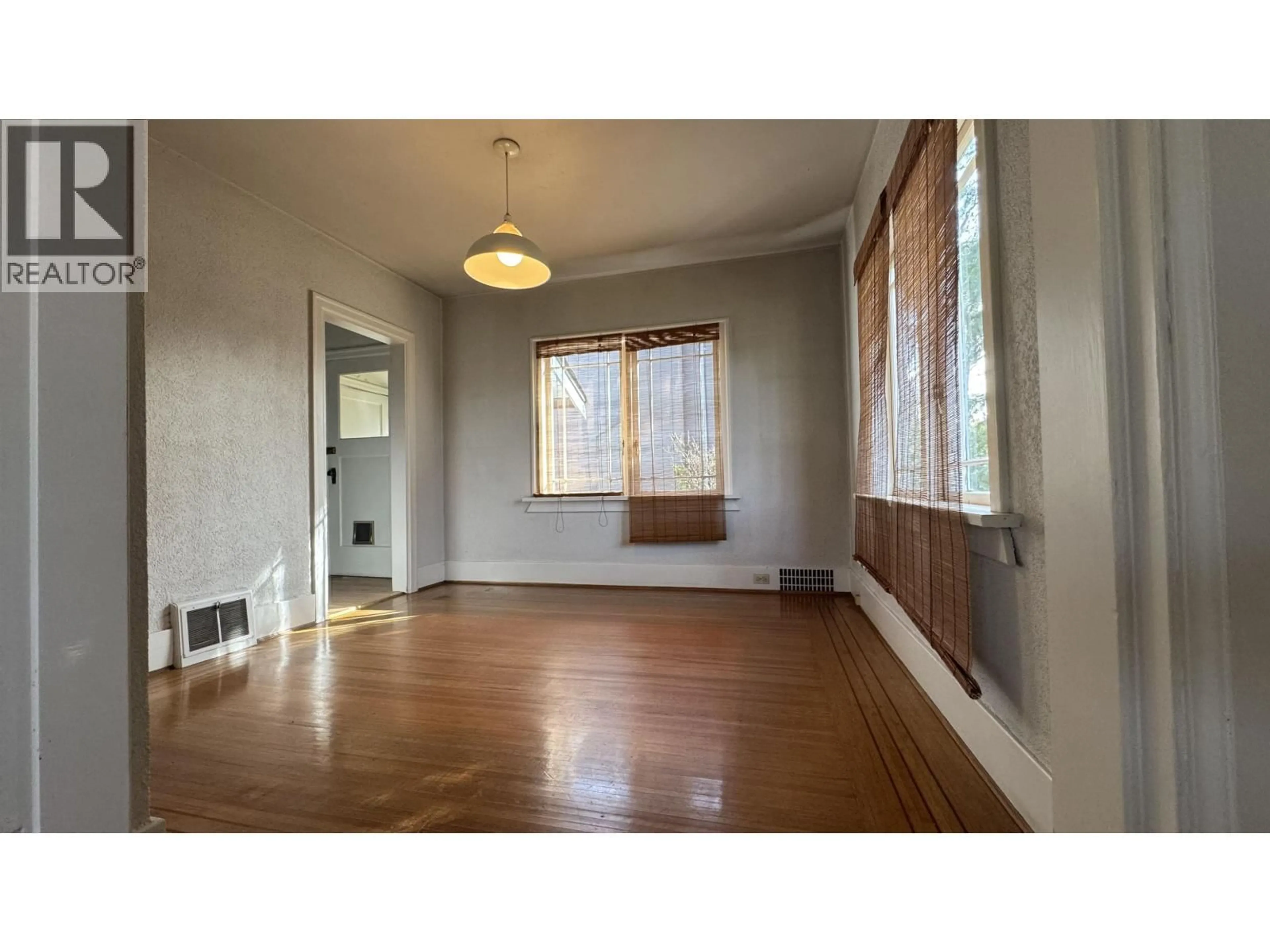 A pic of a room for 5480 COLLINGWOOD STREET, Vancouver British Columbia V6N1T1