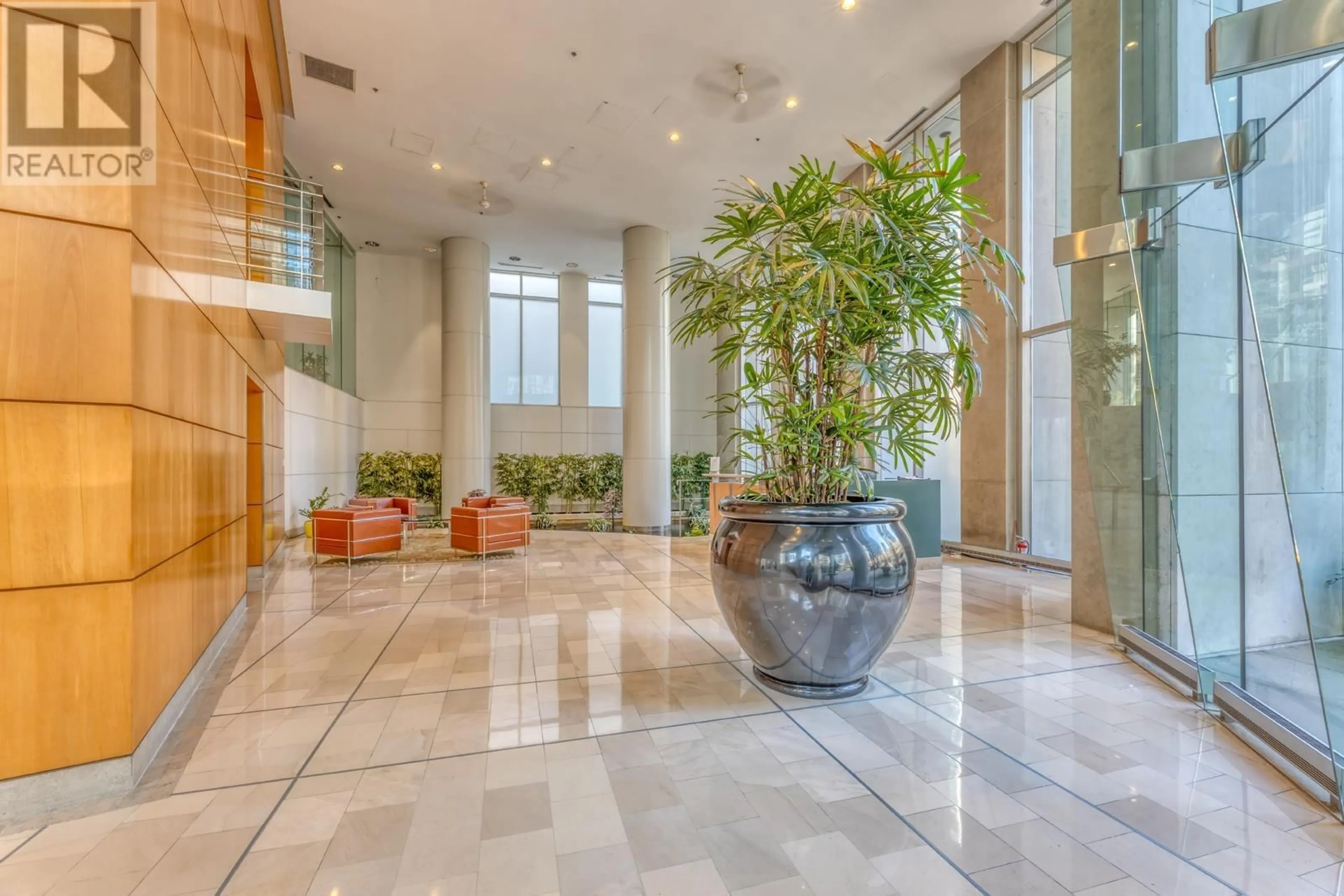 Lobby for 403 1288 ALBERNI STREET, Vancouver British Columbia V6E4N5