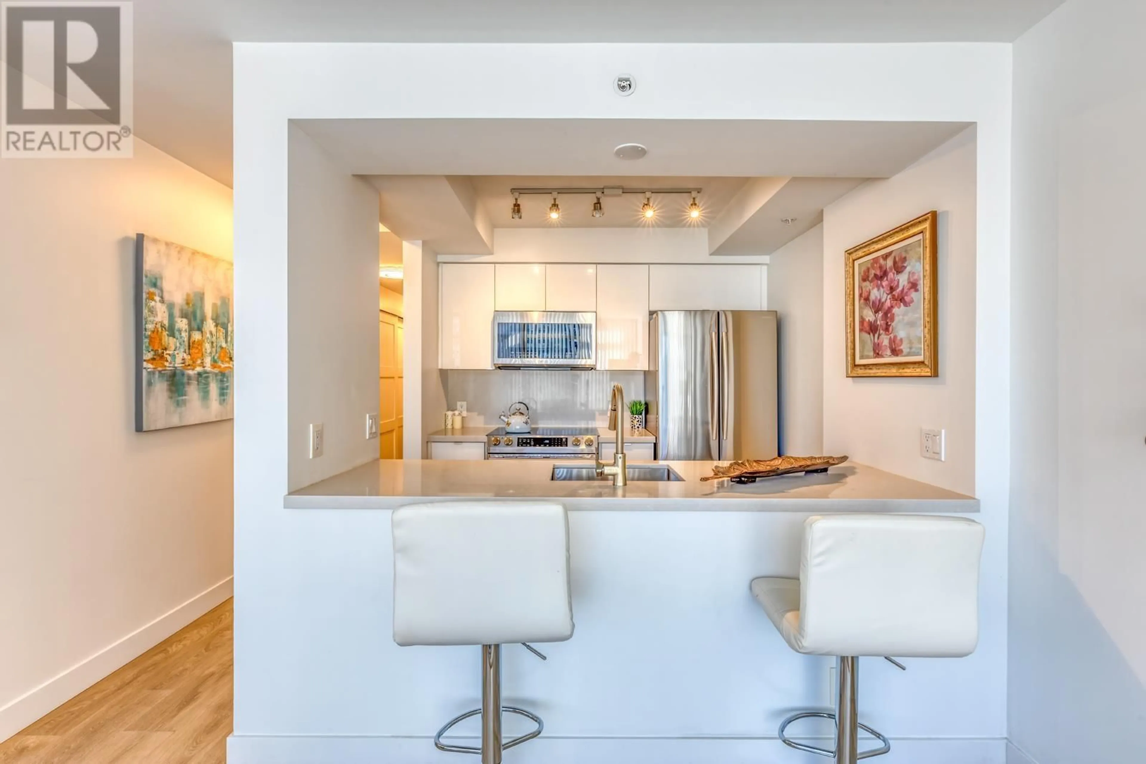 Open concept kitchen, unknown for 403 1288 ALBERNI STREET, Vancouver British Columbia V6E4N5