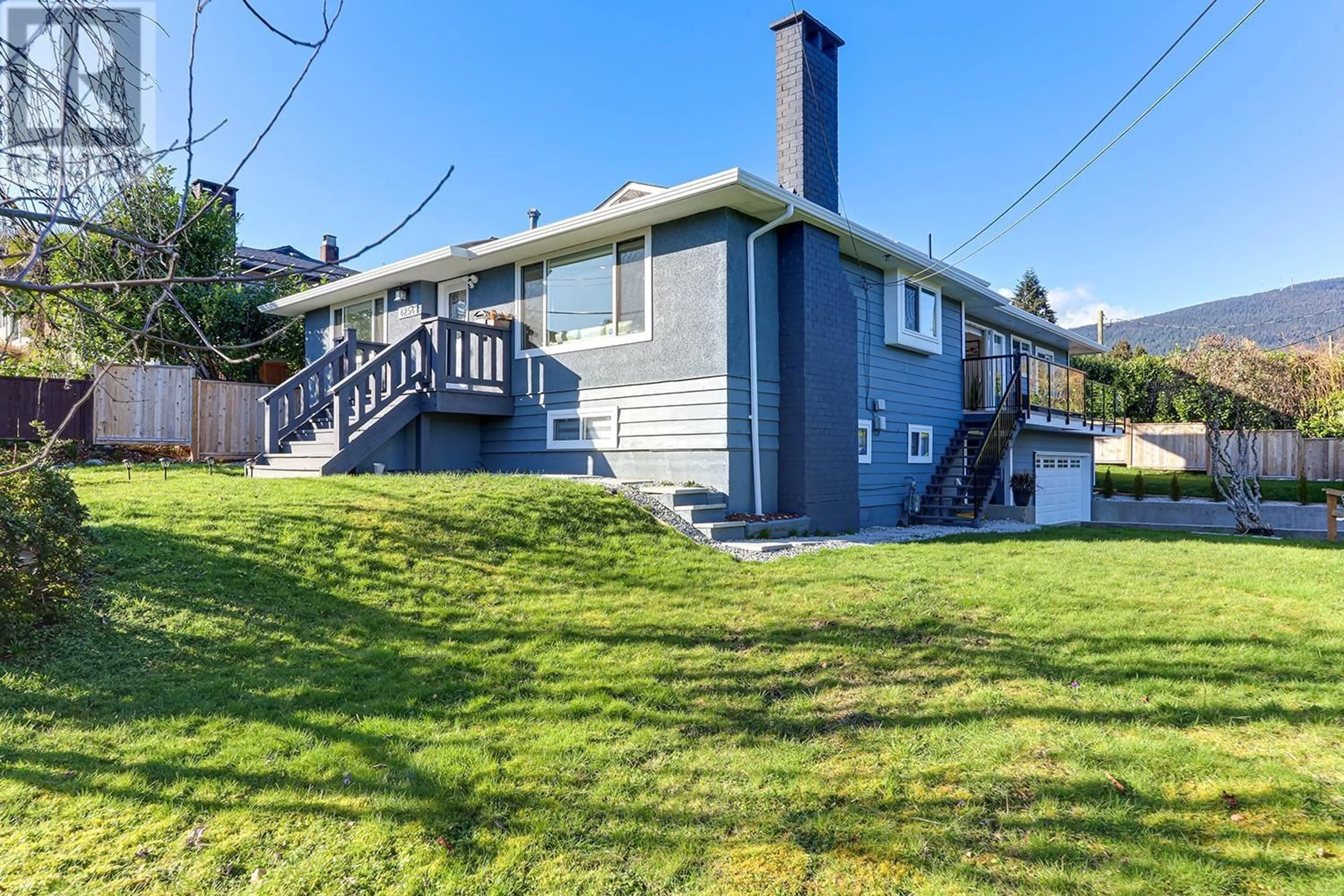 A pic from outside/outdoor area/front of a property/back of a property/a pic from drone, water/lake/river/ocean view for 4254 CADDY ROAD, North Vancouver British Columbia V7G1B7