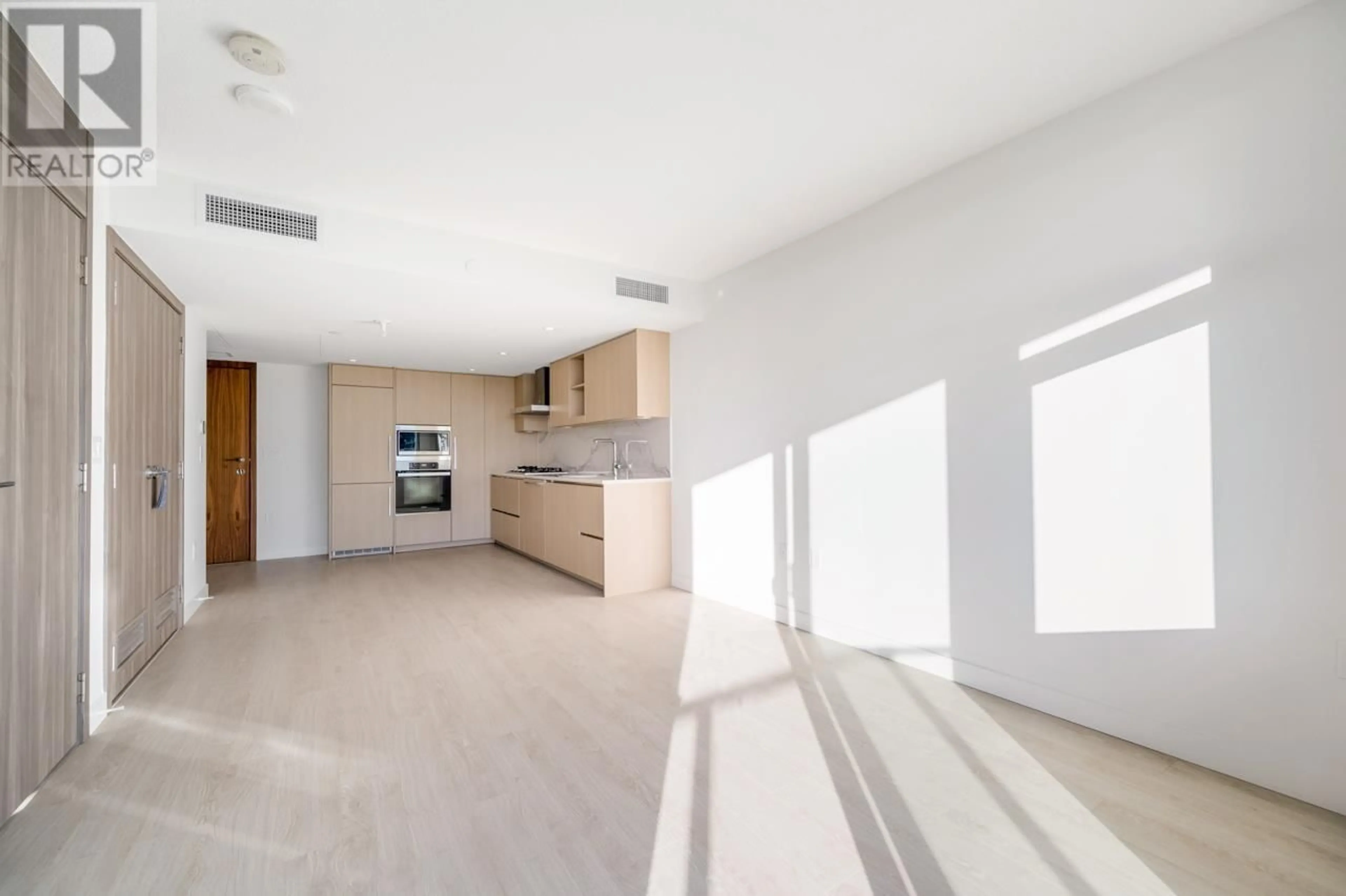 A pic of a room for 603 - 8555 CAPSTAN WAY, Richmond British Columbia V6X0W1