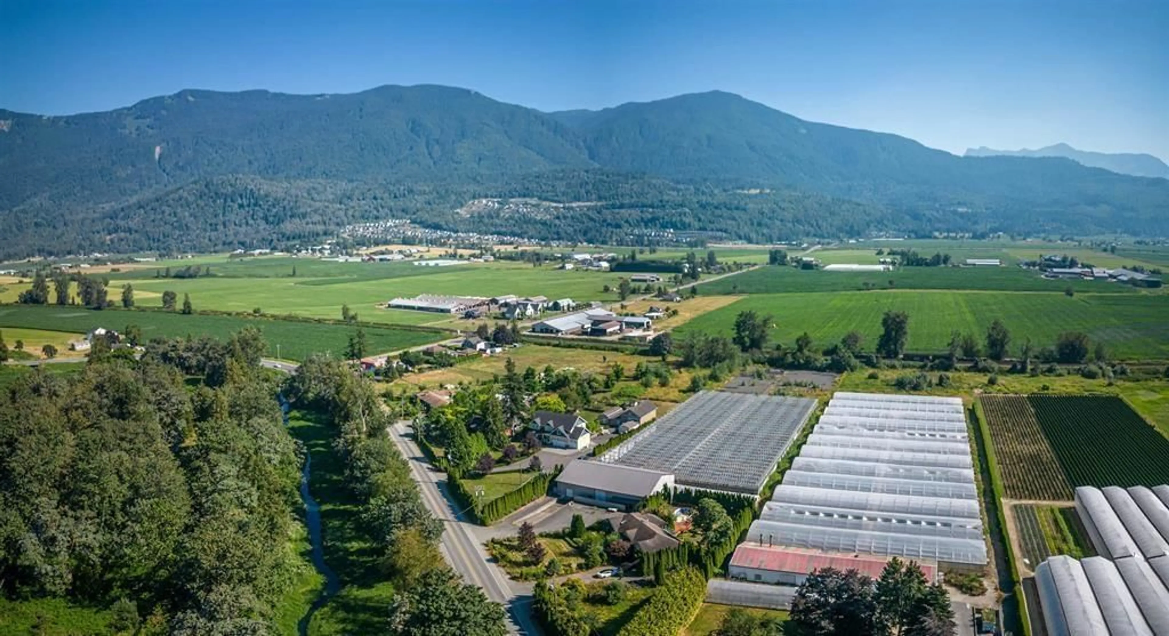 A pic from outside/outdoor area/front of a property/back of a property/a pic from drone, mountain view for 50284 YALE ROAD|Rosedale, Rosedale British Columbia V2P6H4