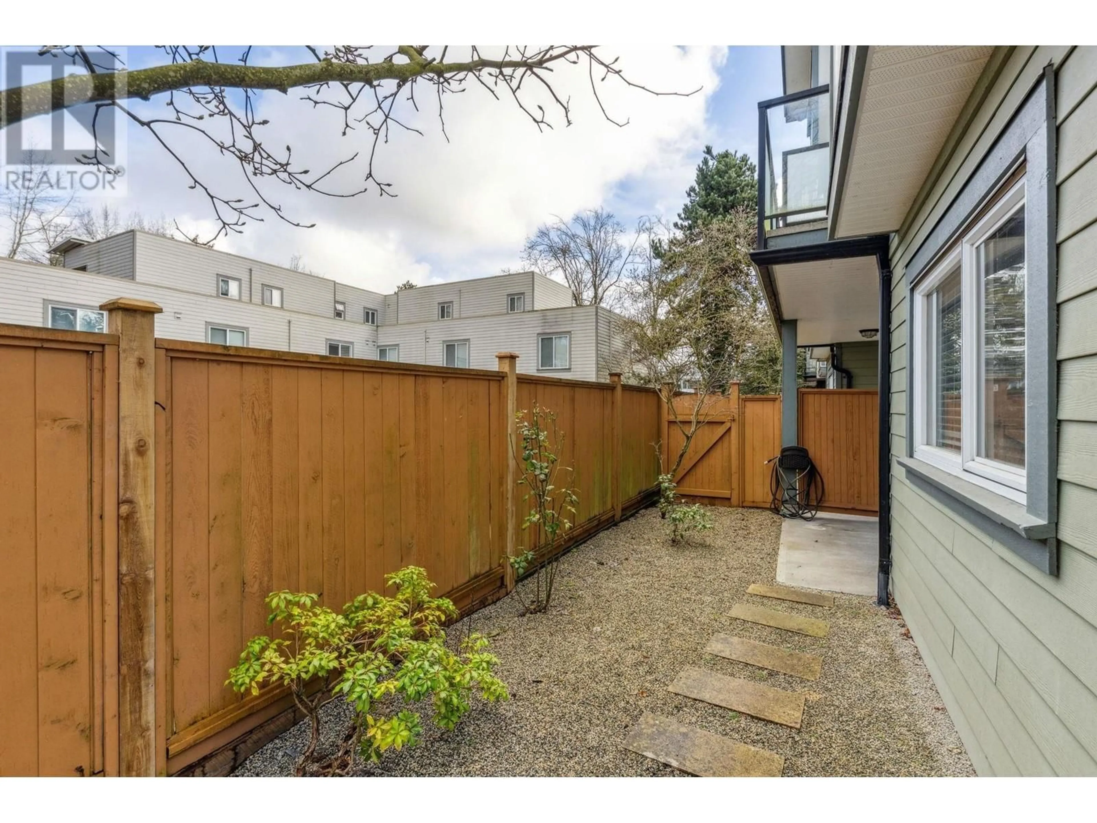 Patio, street for 4 7251 ST. ALBANS ROAD, Richmond British Columbia V6Y2K4