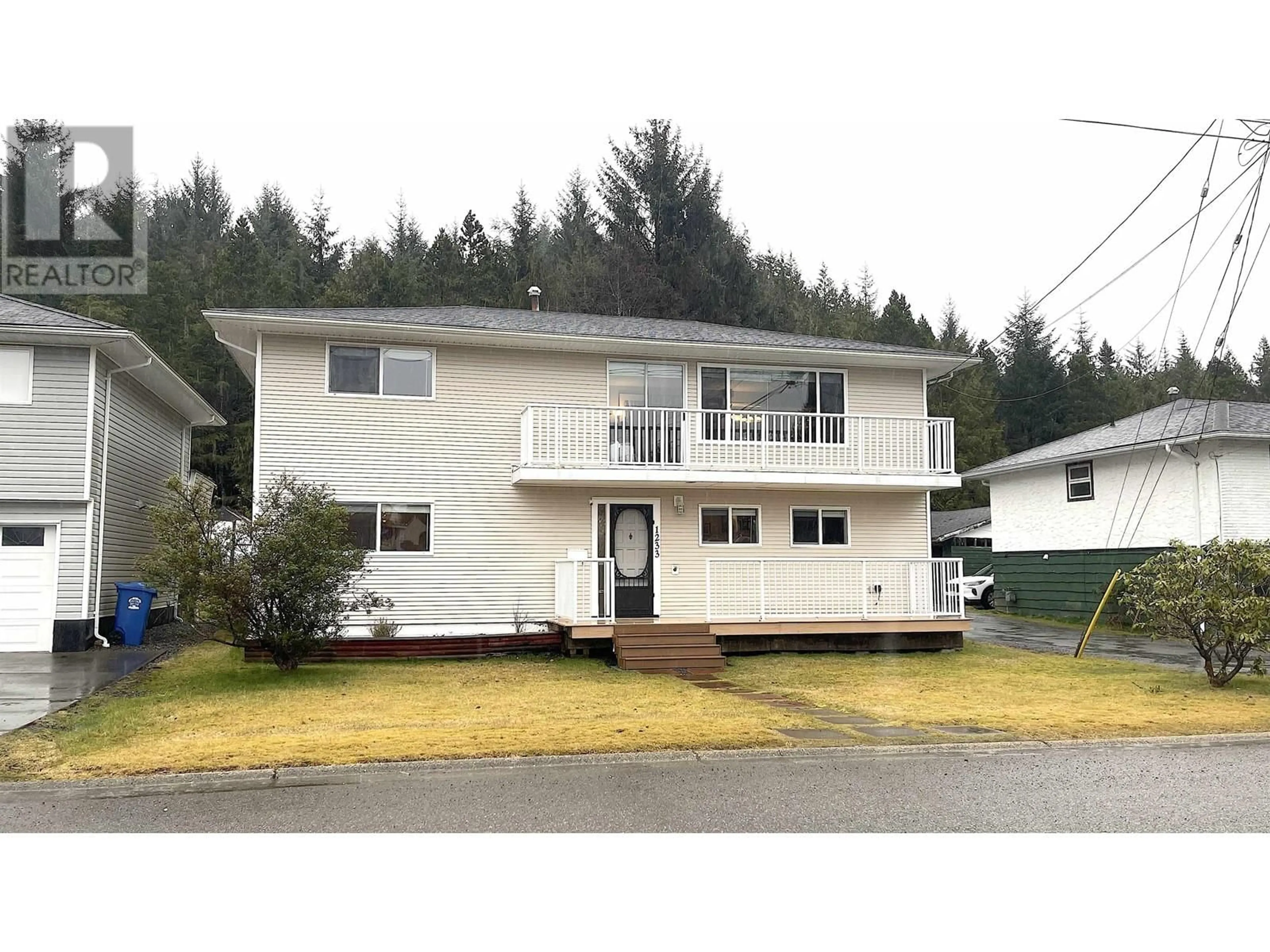 Home with vinyl exterior material, street for 1233 IMMANUEL STREET, Prince Rupert British Columbia V8J3A4