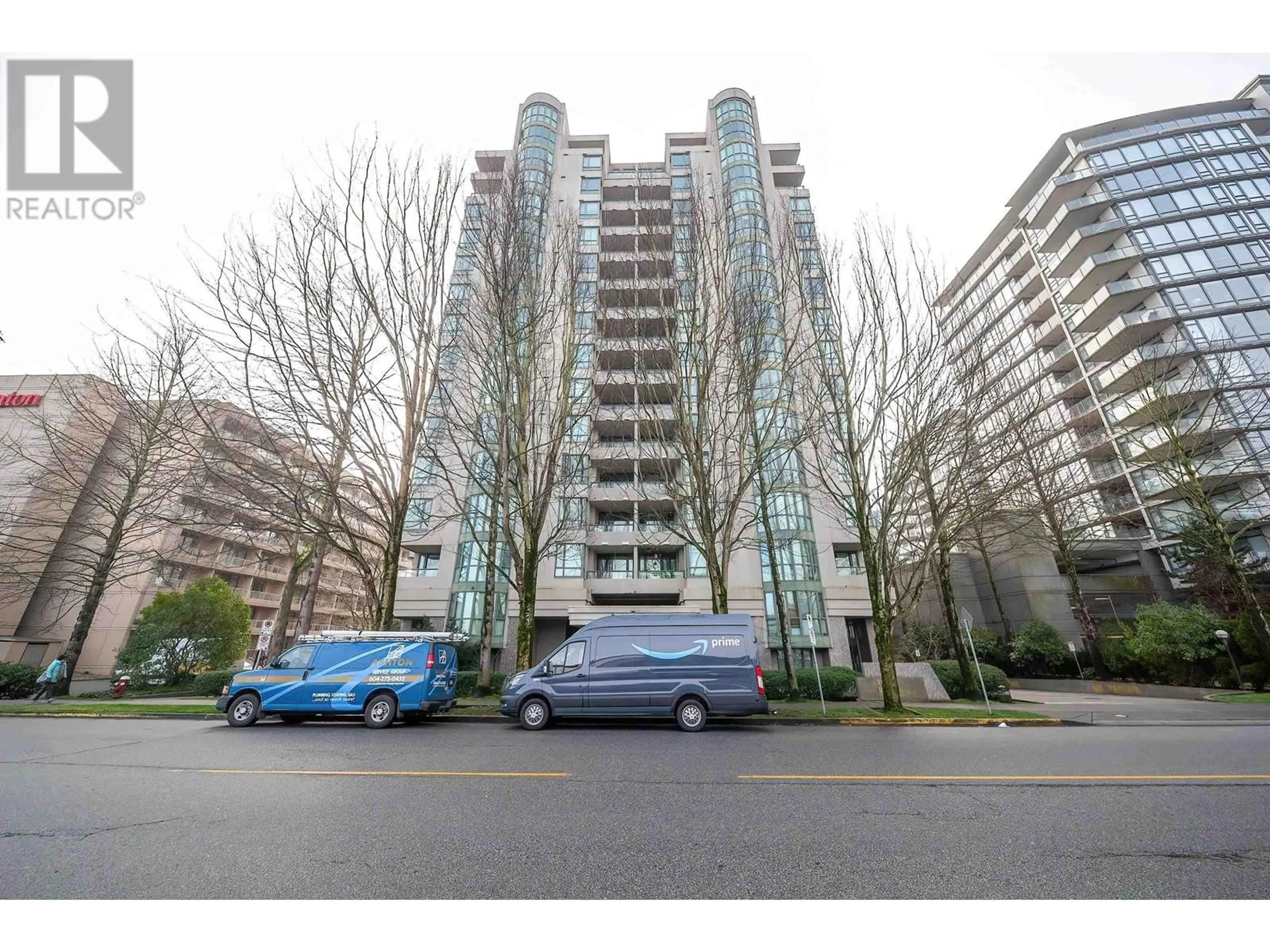 A pic from outside/outdoor area/front of a property/back of a property/a pic from drone, street for 1001 - 7380 ELMBRIDGE WAY, Richmond British Columbia V6X4A1