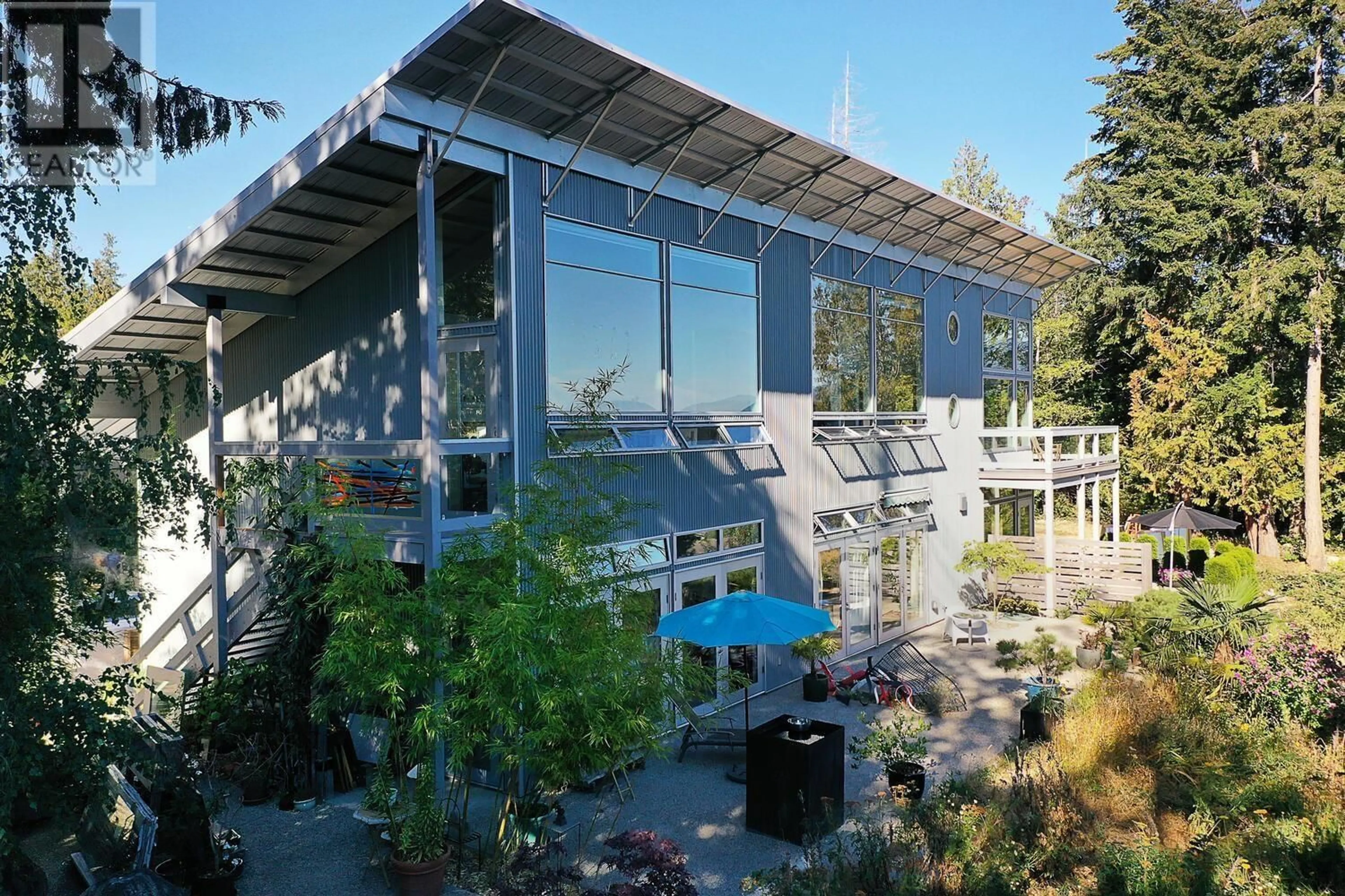 Home with vinyl exterior material, street for 5550 NICKERSON ROAD, Sechelt British Columbia V7Z0M4